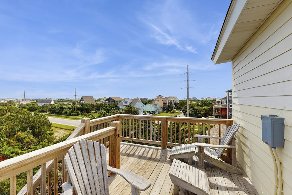 Sandy Paws 394: Stunning Views, Pool Access, Pet-Friendly