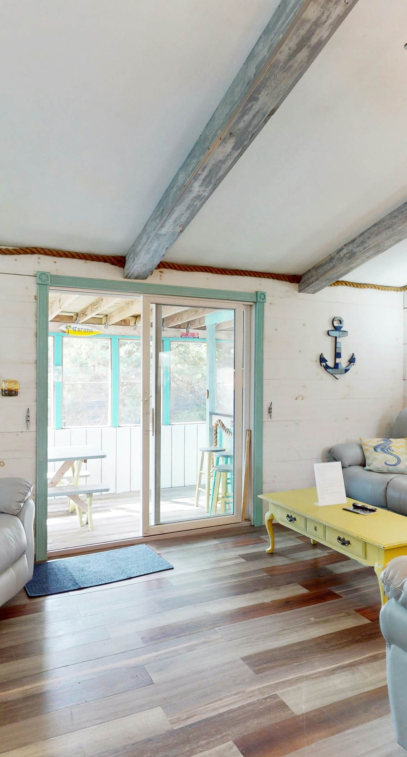 FO359 Don't Worry Beach Happy