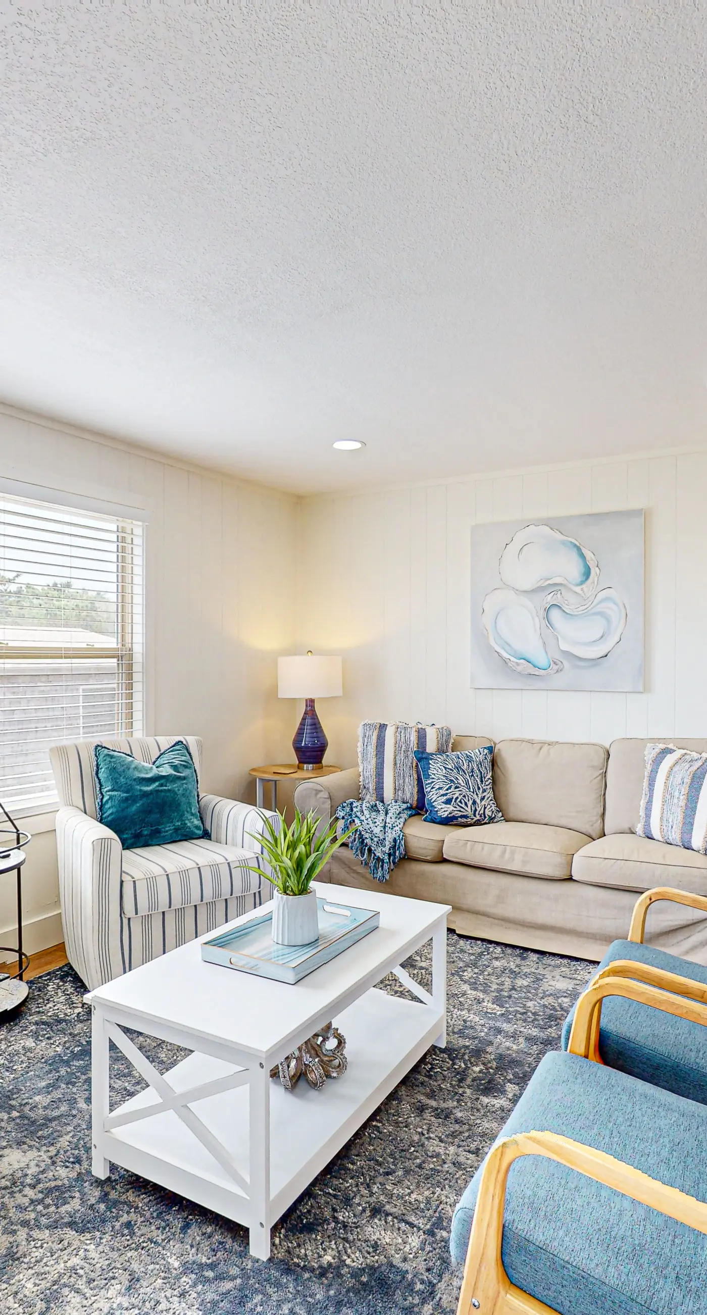 FO12 The Noisy Oyster