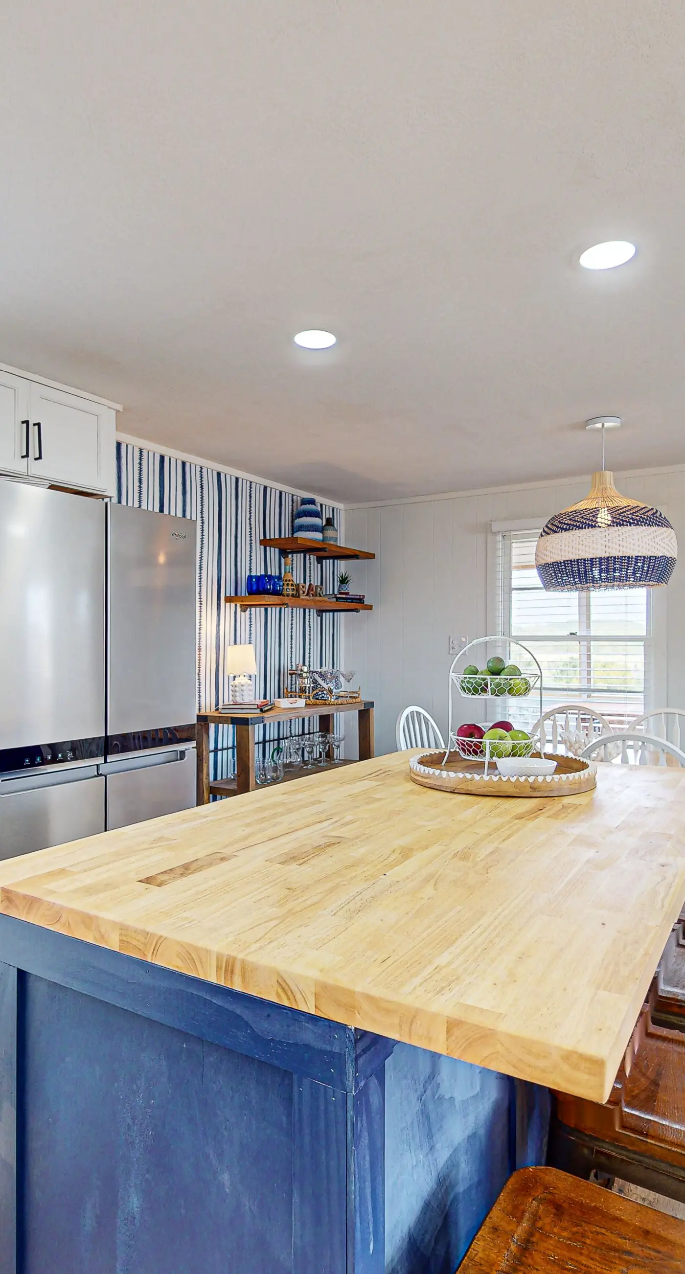 FO12 The Noisy Oyster