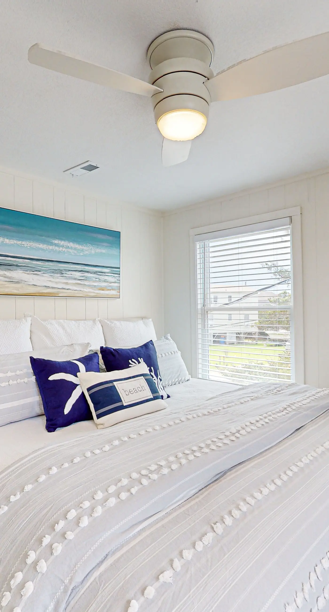 FO12 The Noisy Oyster