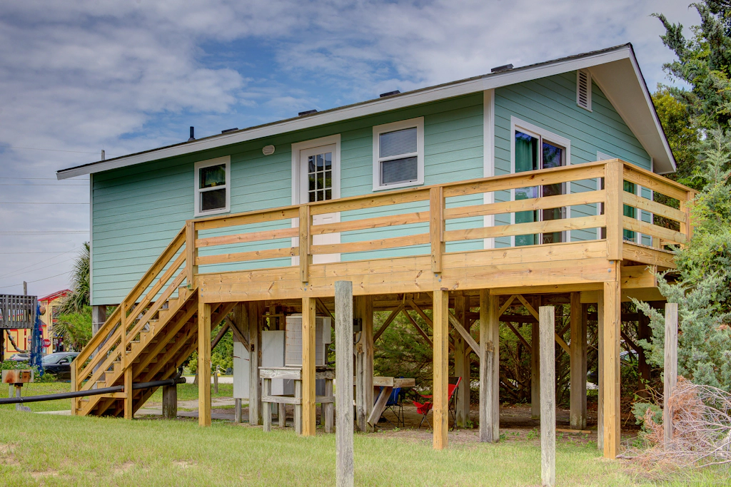 AV404 Maiden Voyage 404