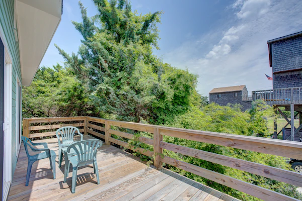 Maiden Voyage 404: Oceanside, near the water, sun deck