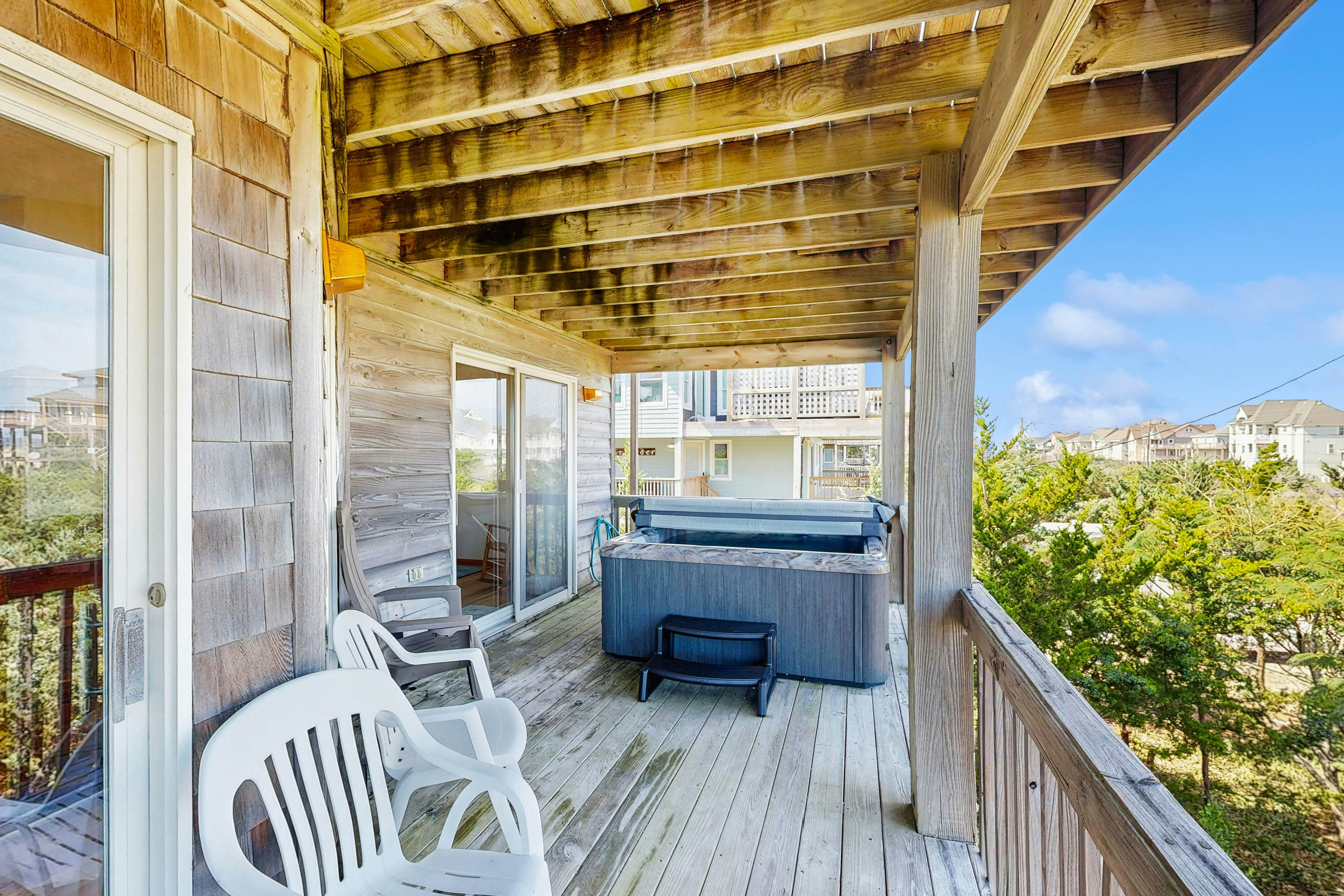 AV432 Happy Hour 432