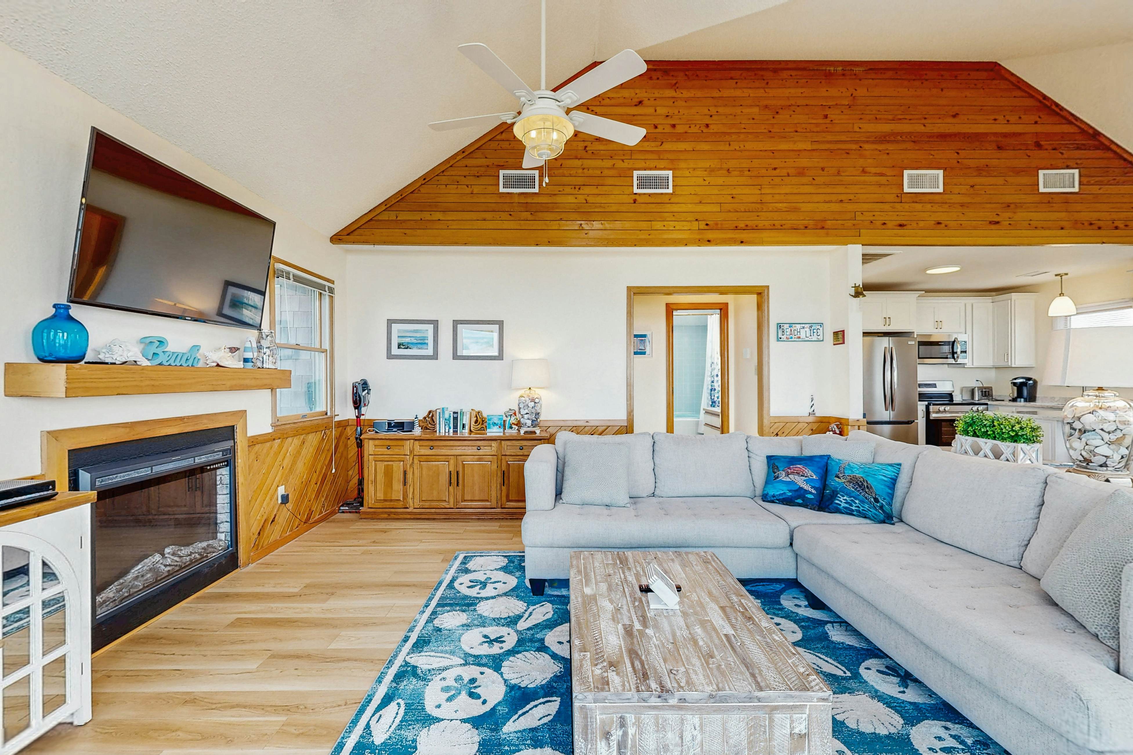 AV432 Happy Hour 432