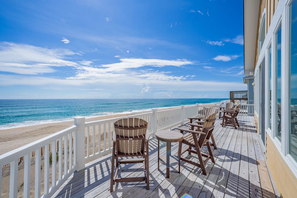Oceanfront home with ocean view, private hot tub, outdoor pool, & central AC