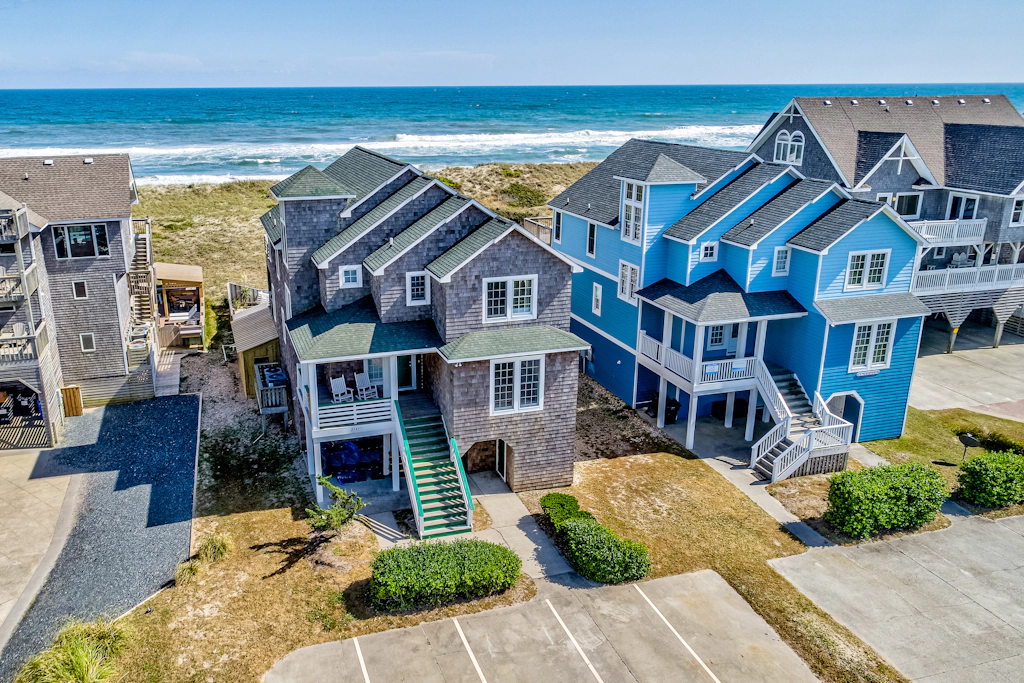 HAHBS15 Down by the Sea