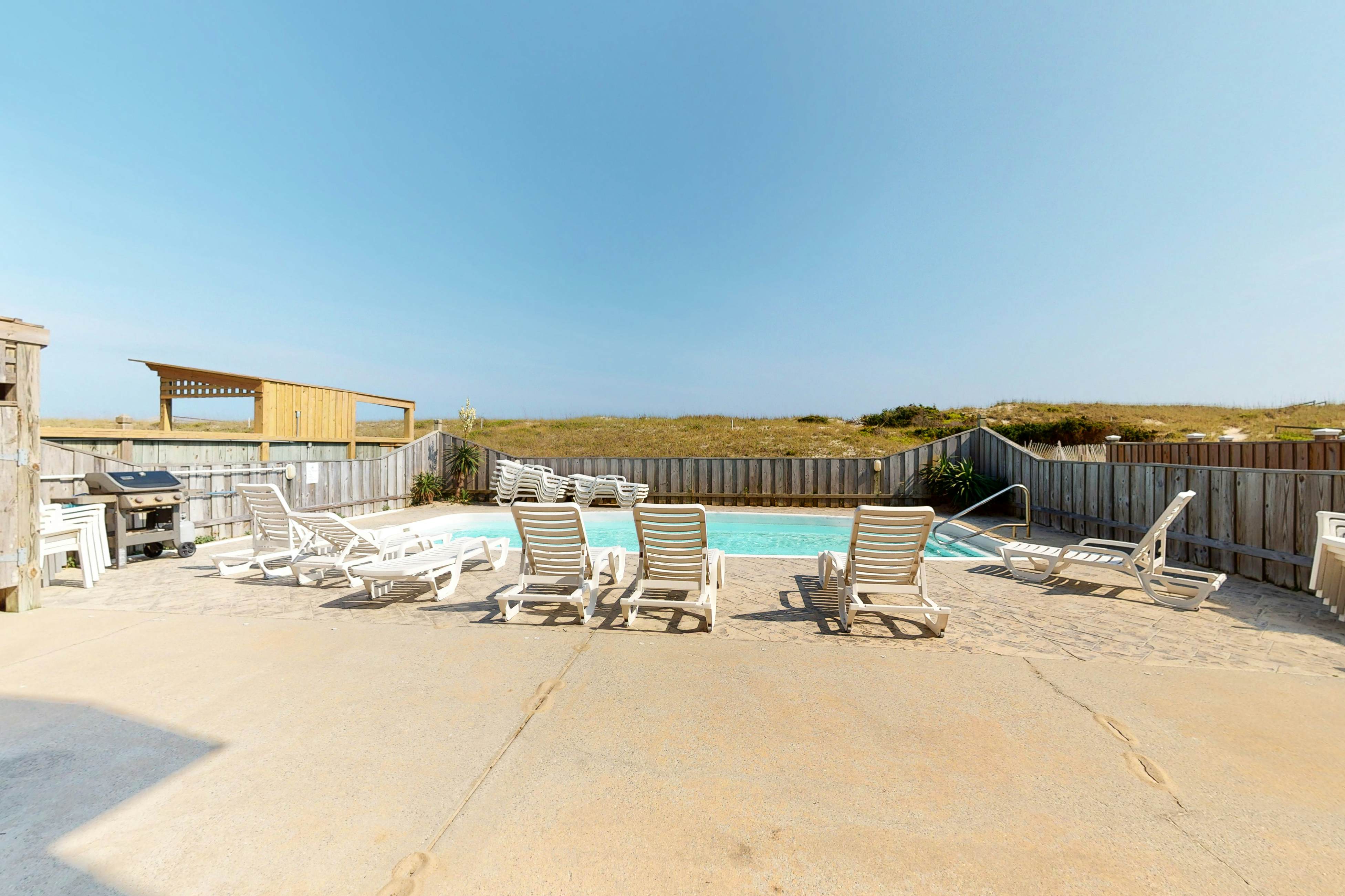 HAHBS15 Down by the Sea