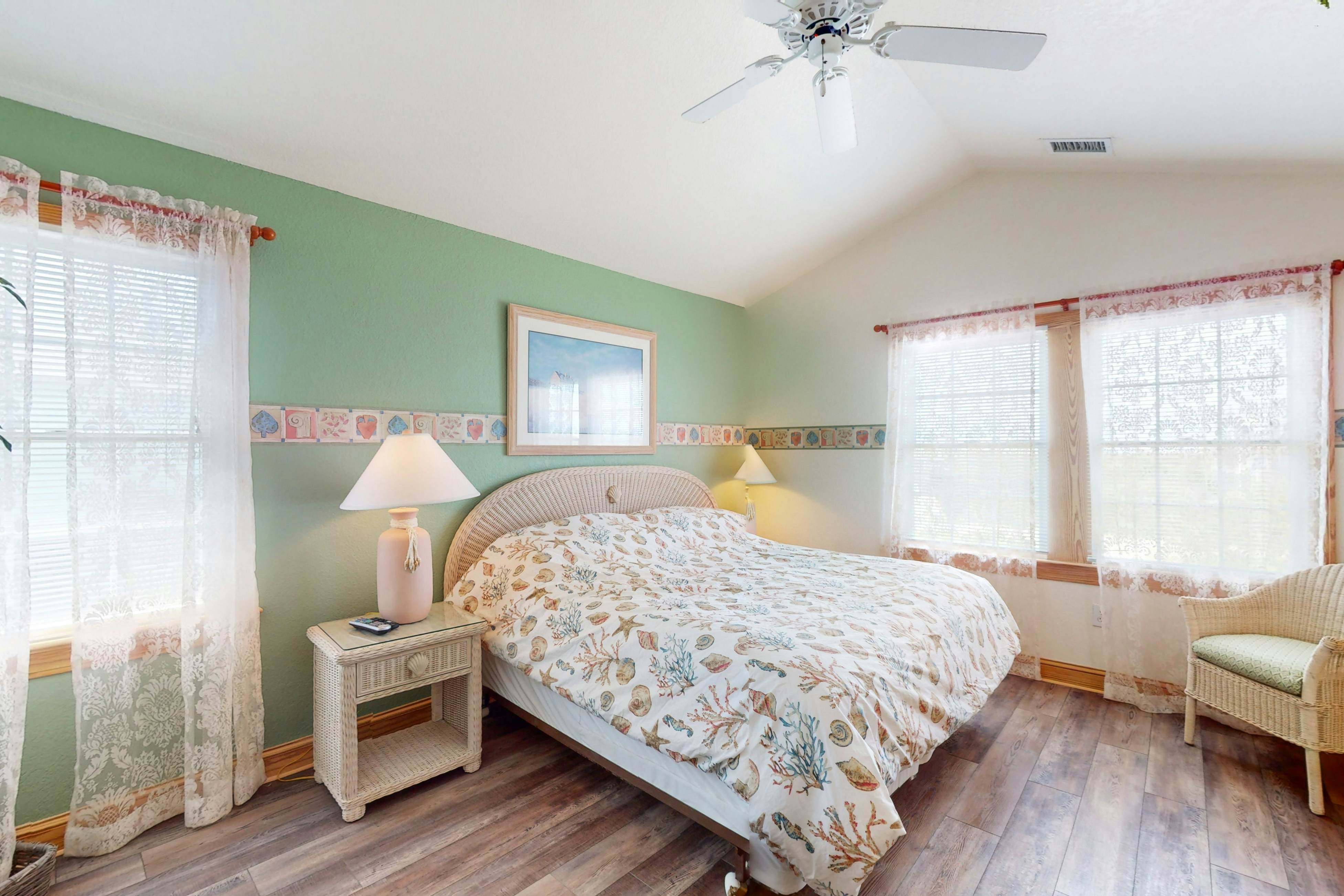 HAHBS15 Down by the Sea