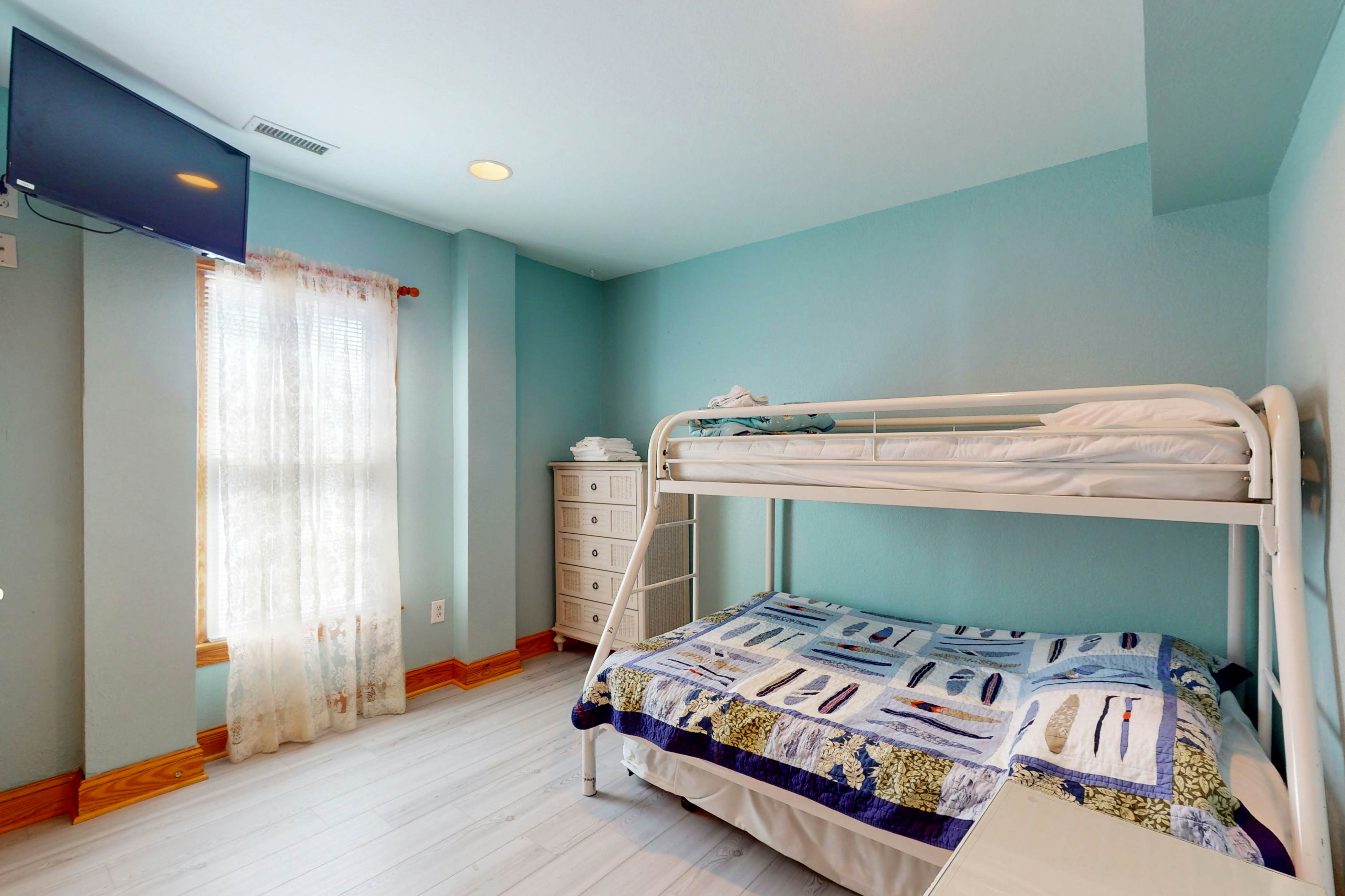 HAHBS15 Down by the Sea