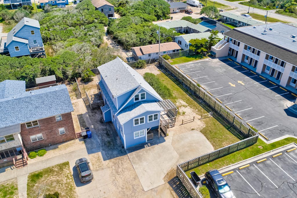 Coastal home with three decks, outdoor shower, AC, & W/D - near beach
