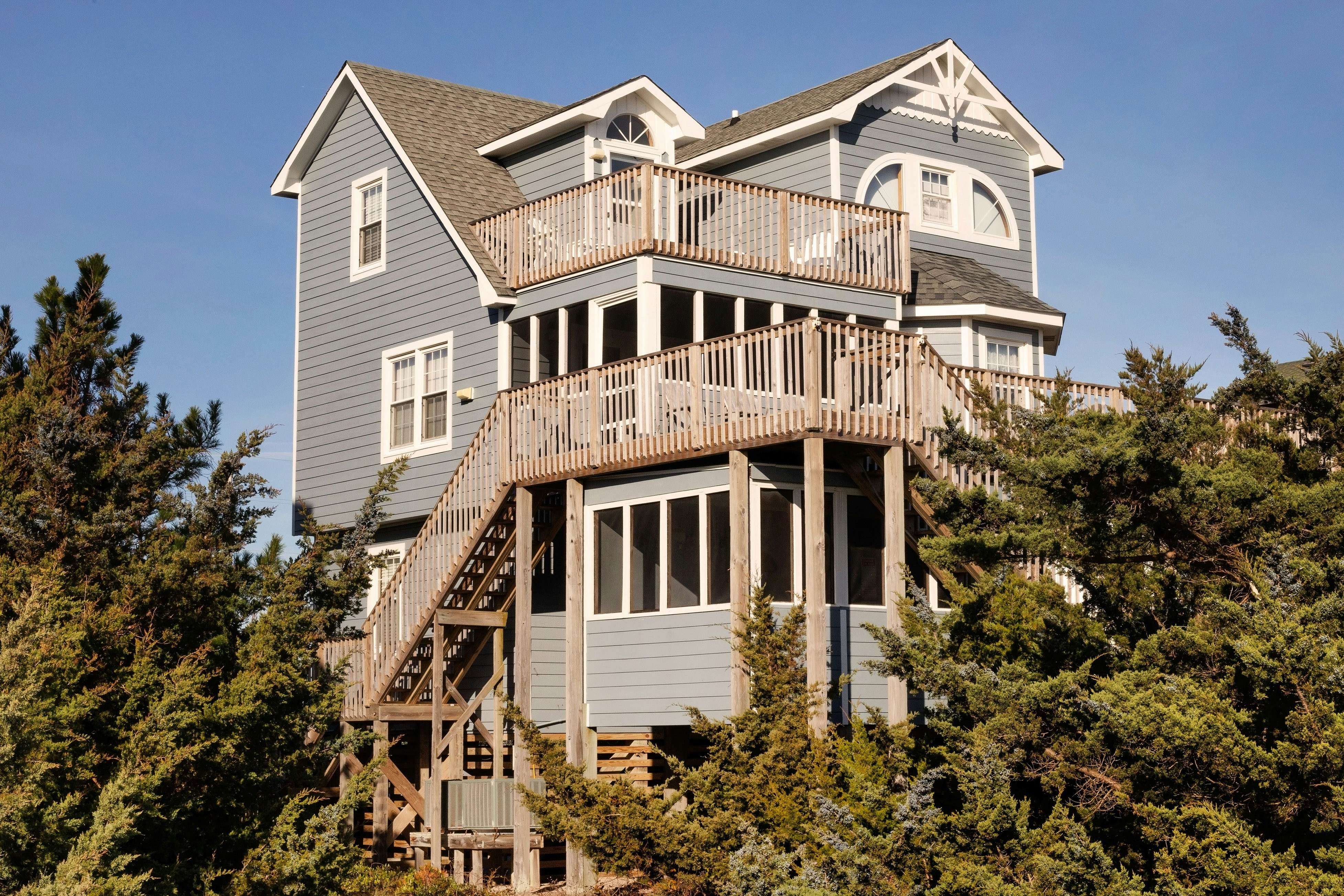 SO131 Victorian Dollhouse