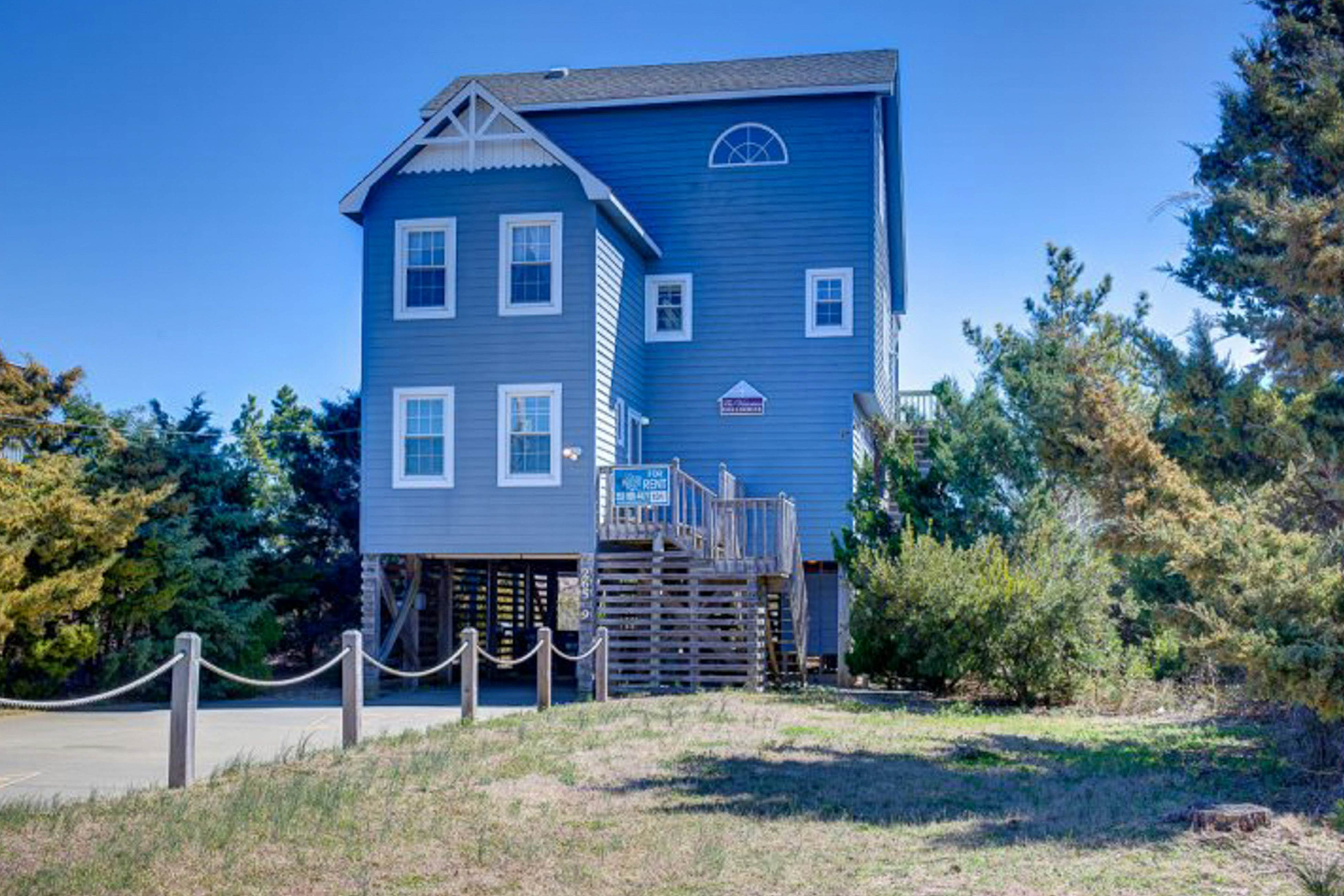 SO131 Victorian Dollhouse
