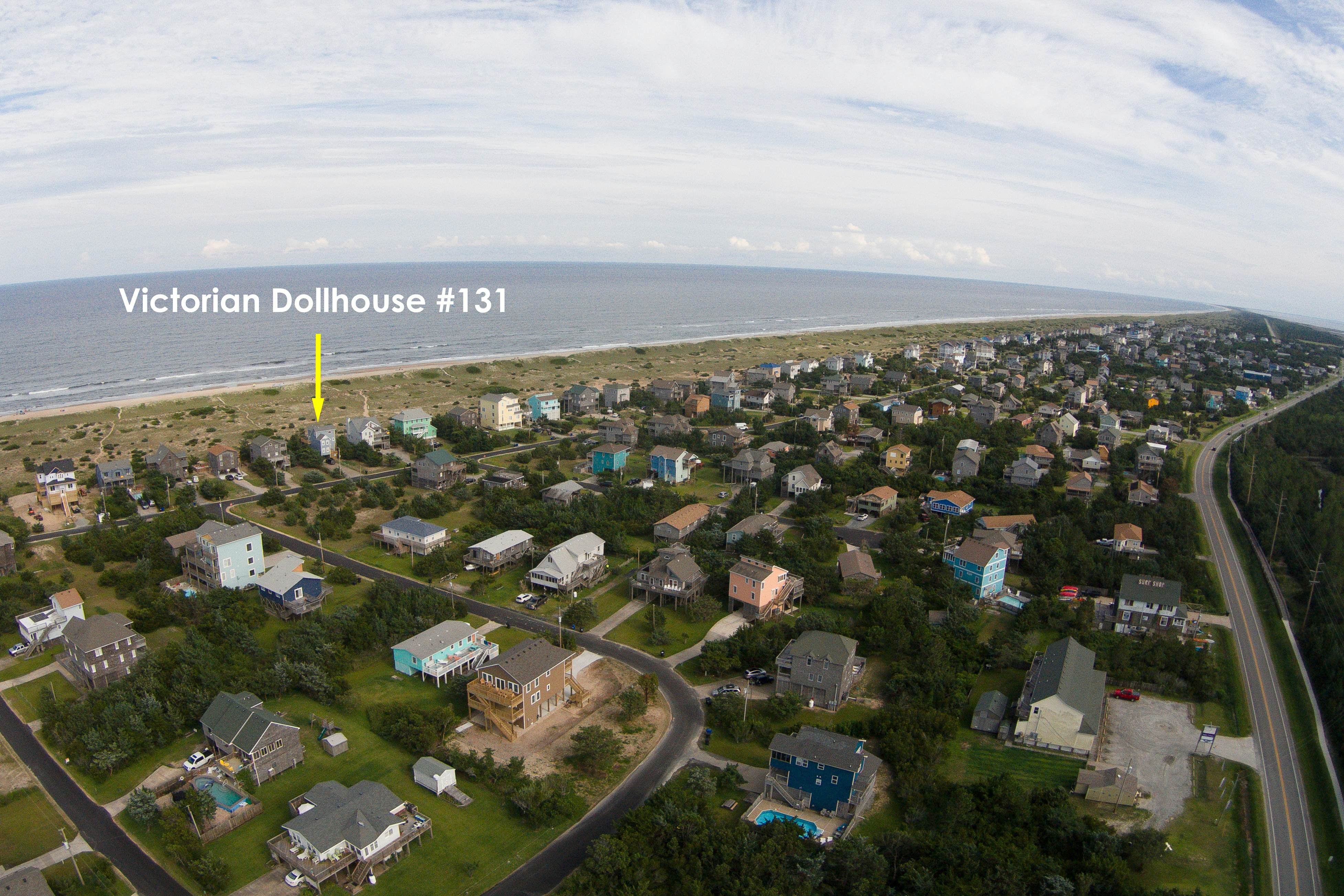 SO131 Victorian Dollhouse