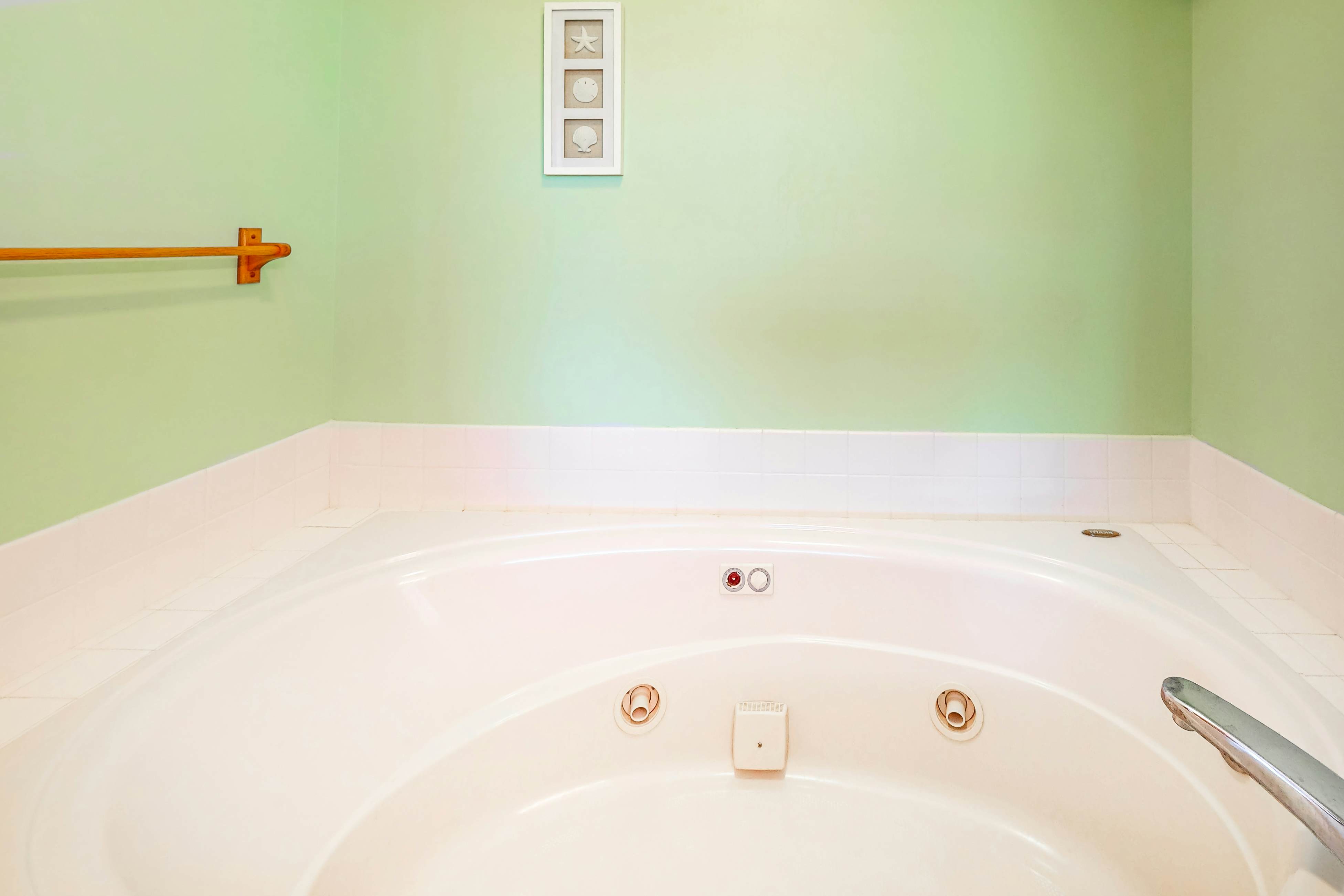 HAHE5 Whitaker Escape #5HHH