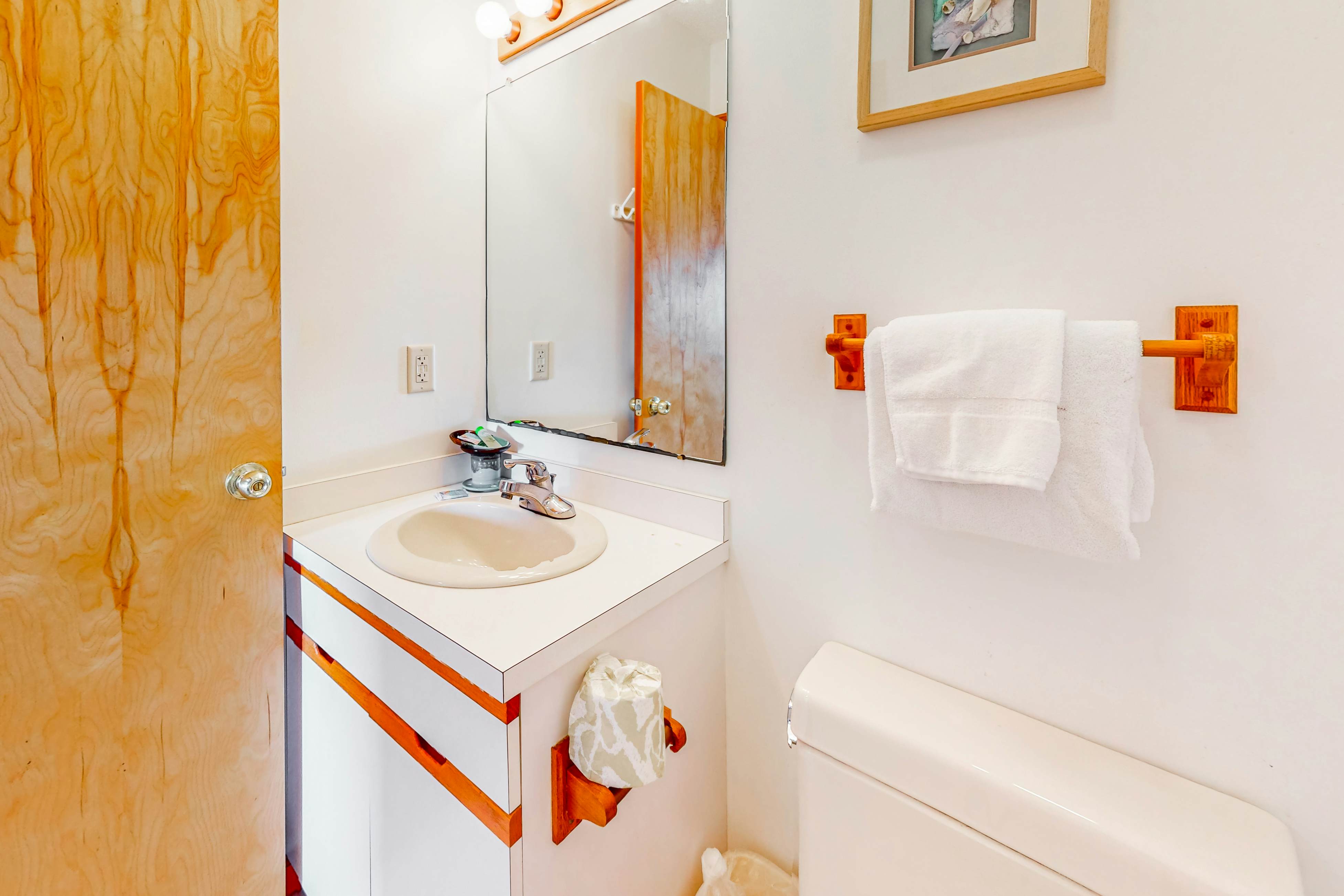 HAHE5 Whitaker Escape #5HHH