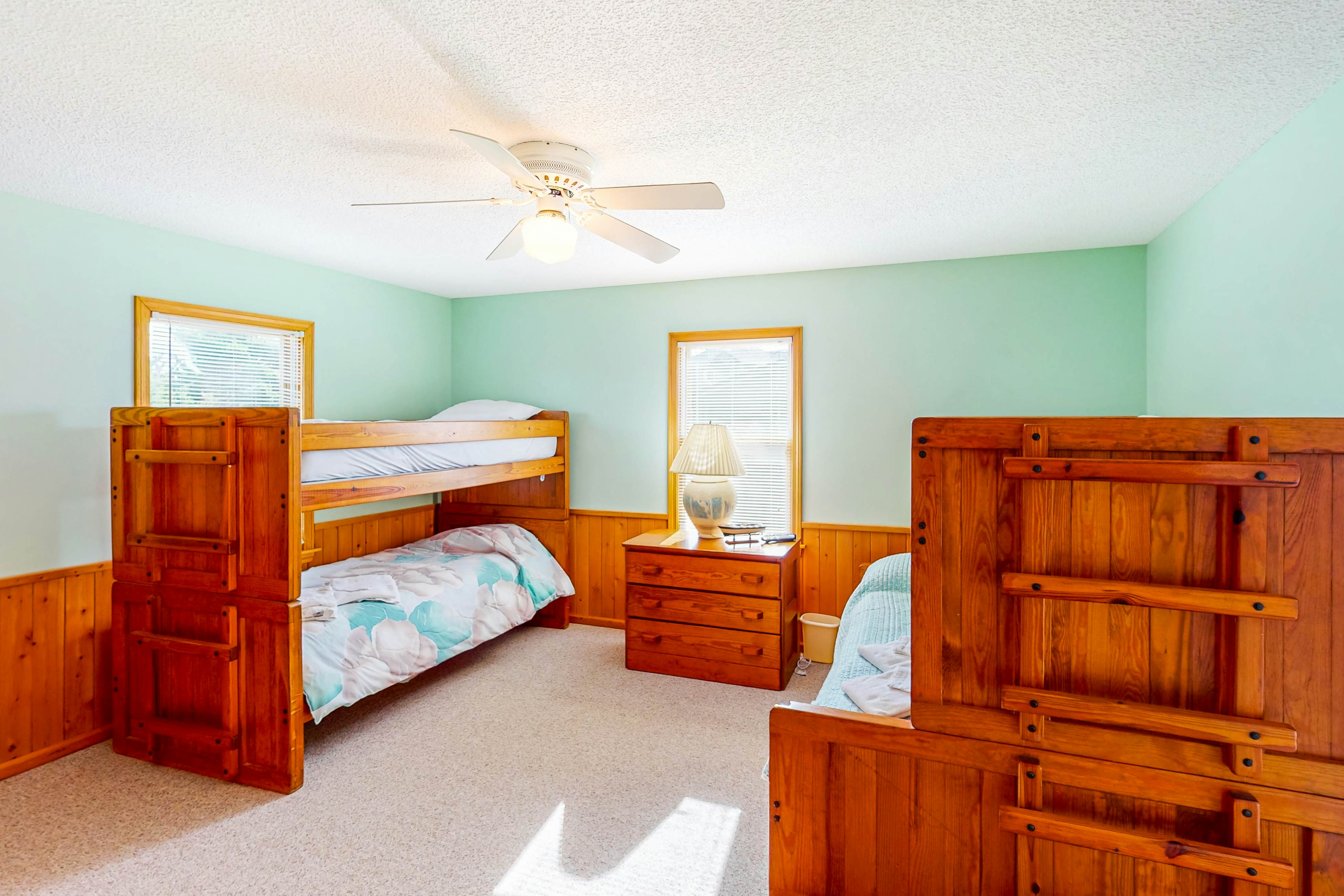 HAHE5 Whitaker Escape #5HHH