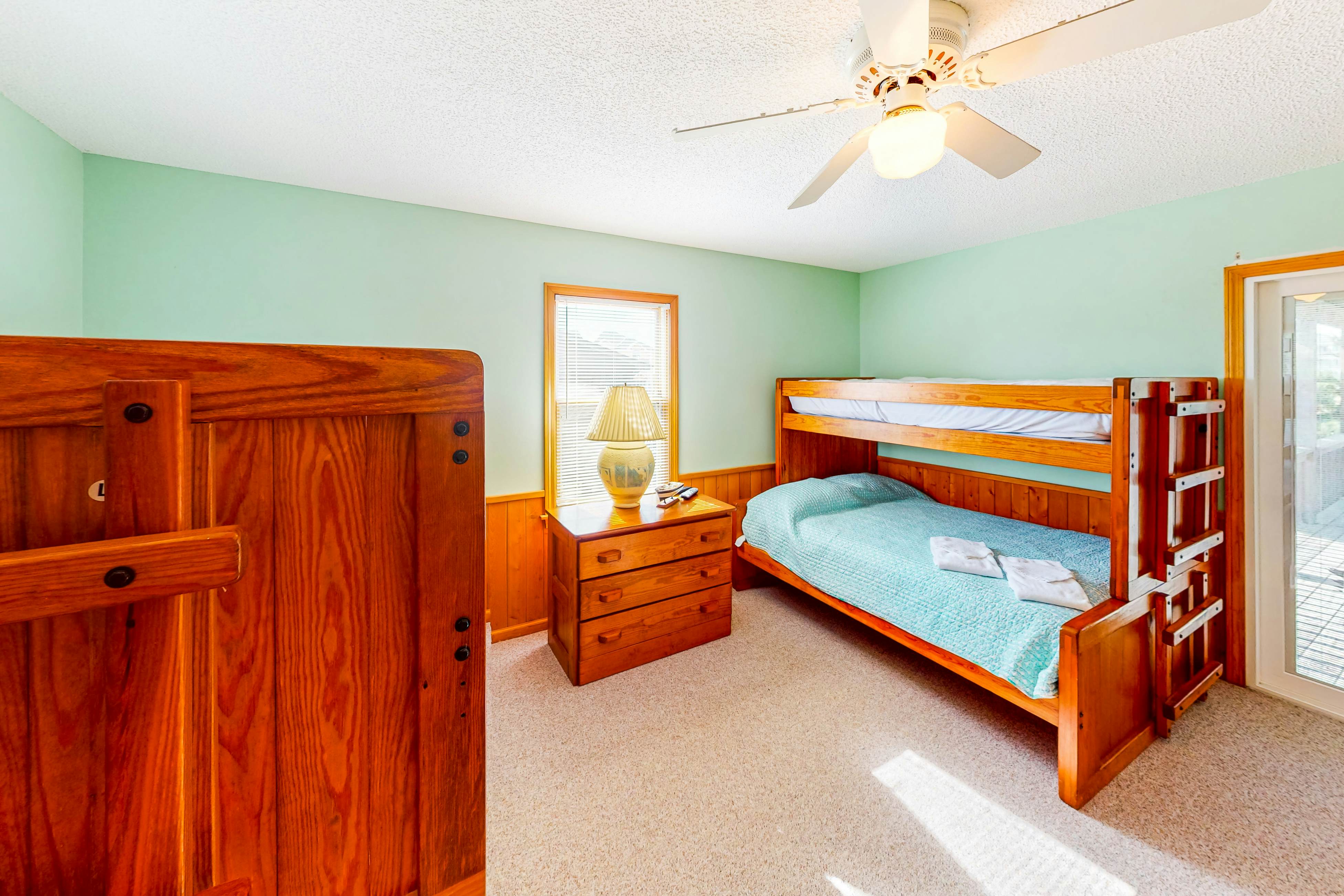 HAHE5 Whitaker Escape #5HHH