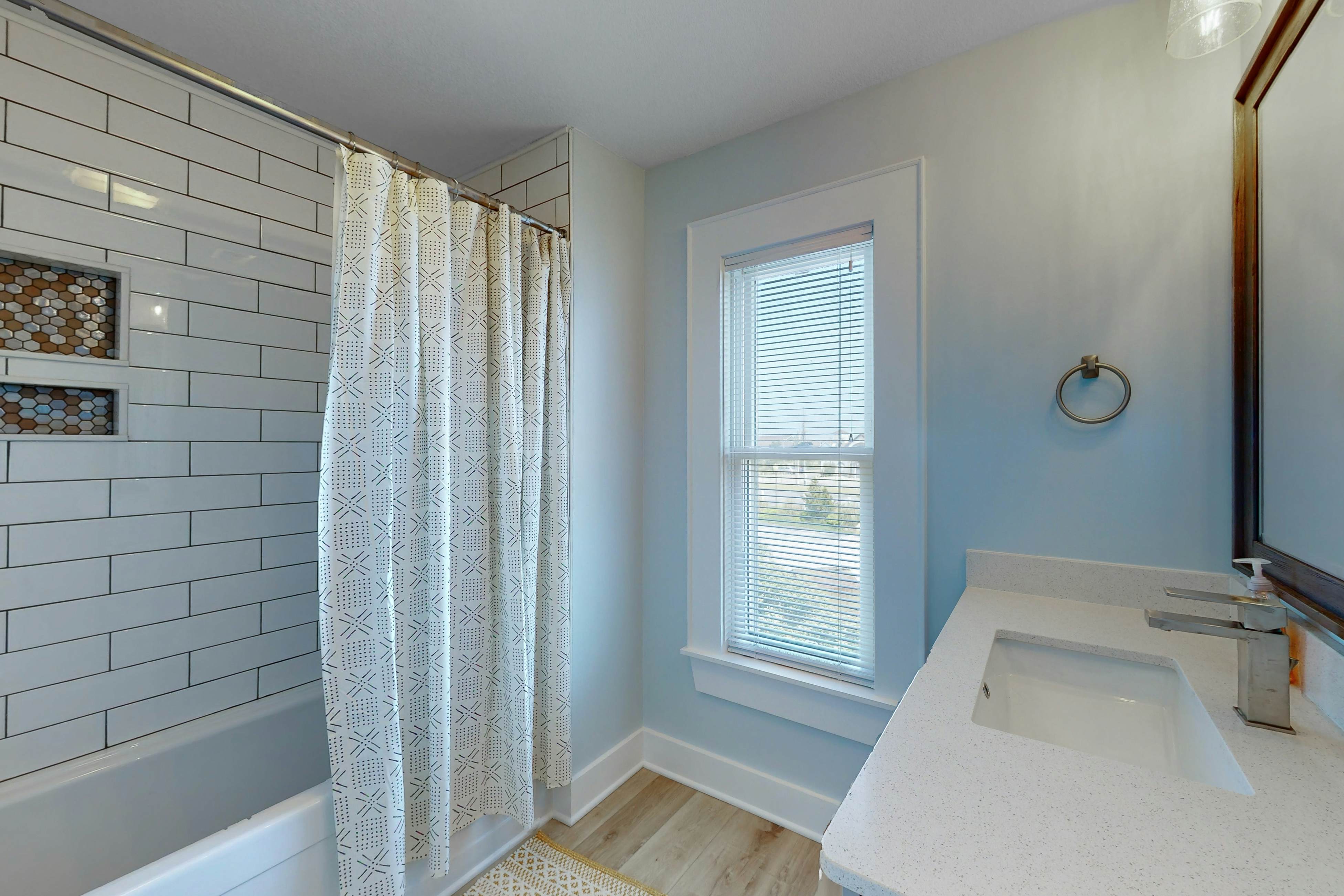 AVIK10 La Dolce Vita  #10-IC