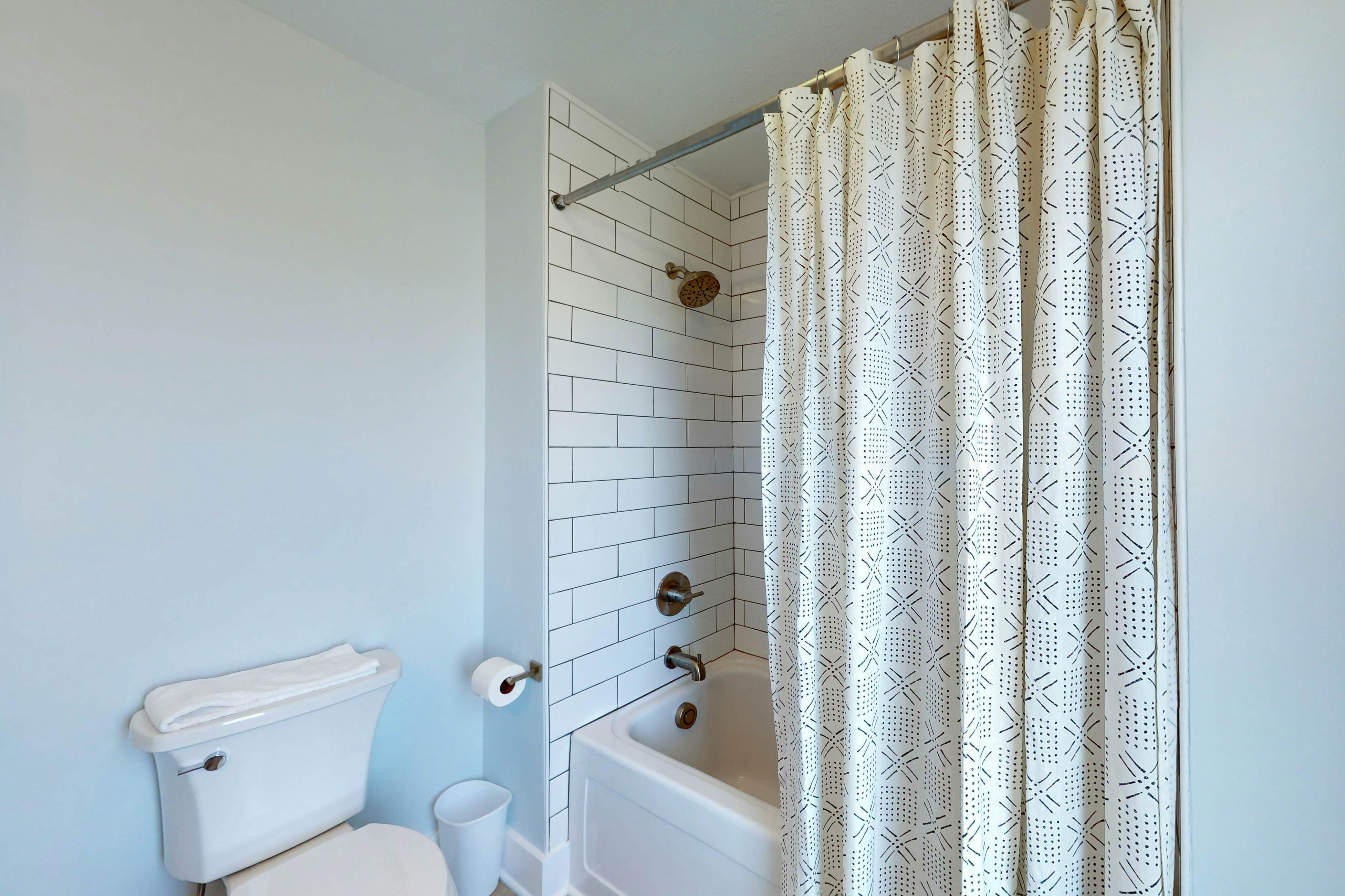 AVIK10 La Dolce Vita  #10-IC