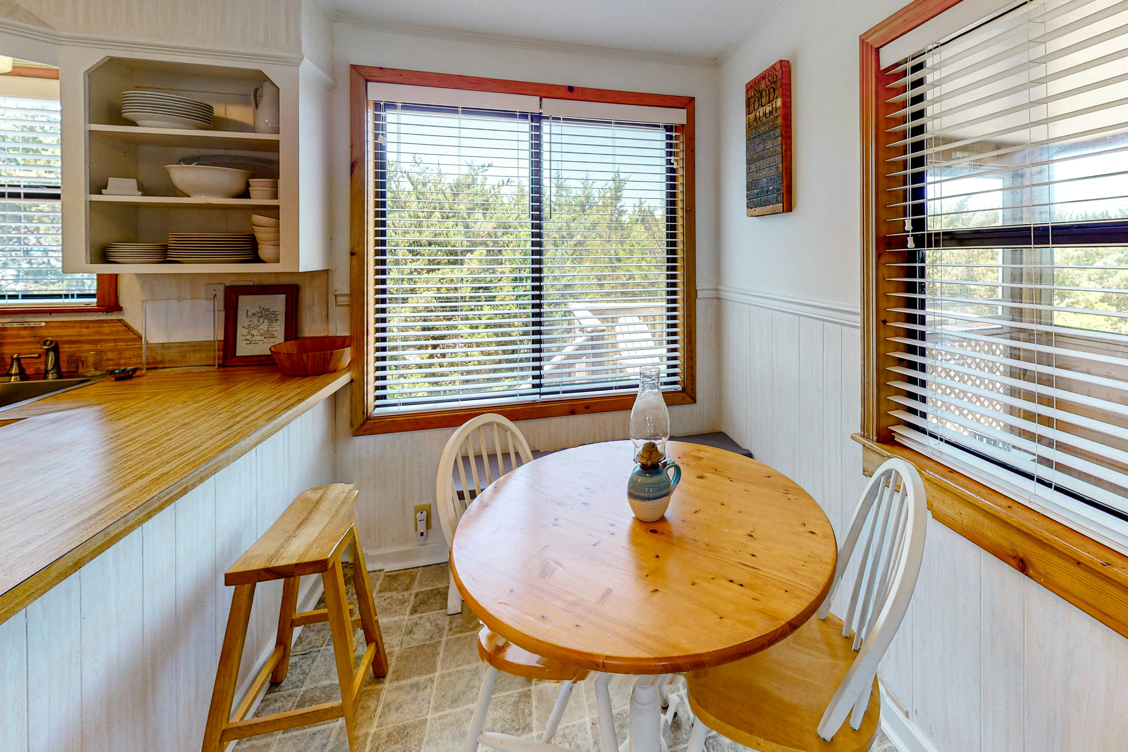 AV82 Bird Haus Cottage 82