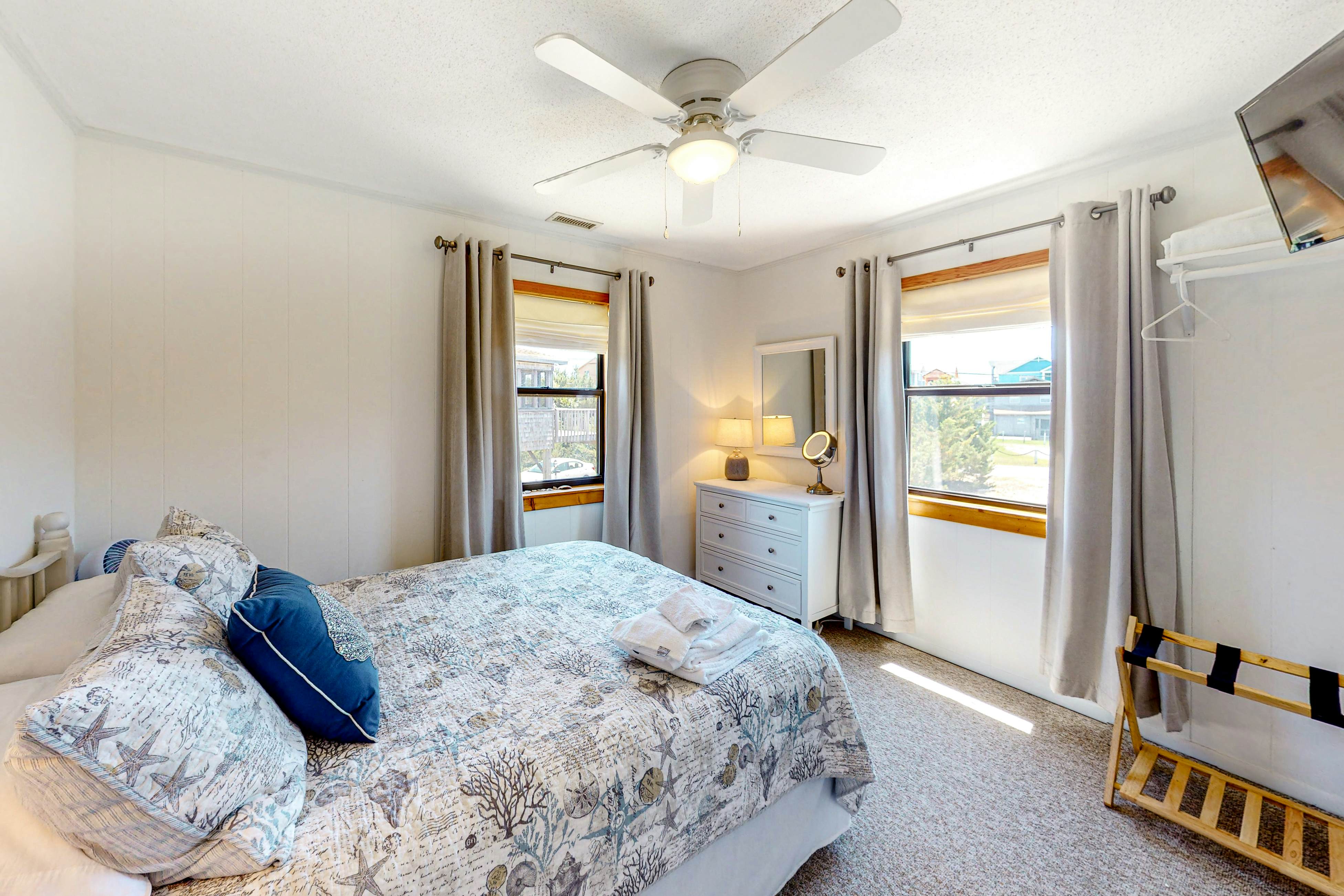 AV82 Bird Haus Cottage 82