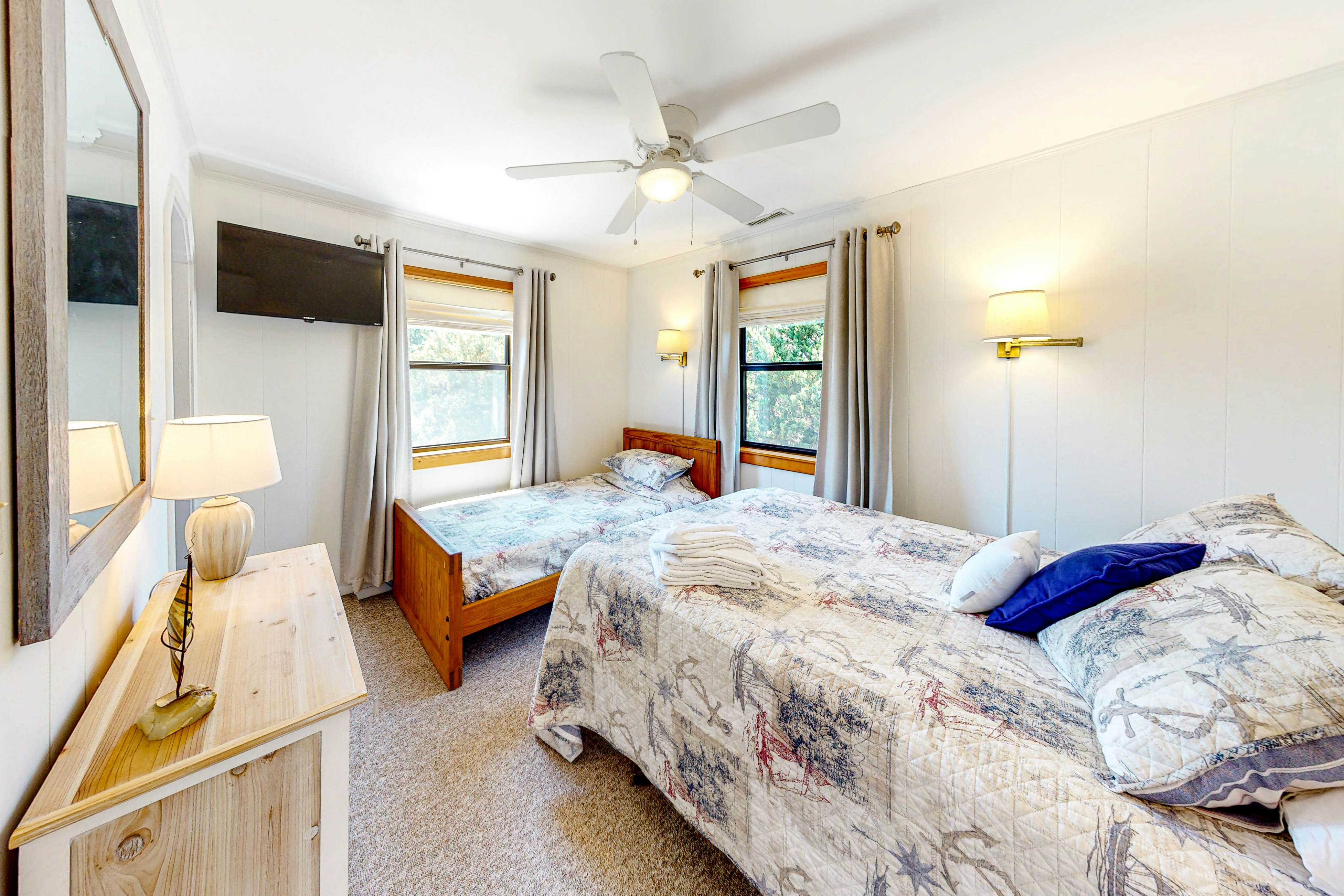 AV82 Bird Haus Cottage 82