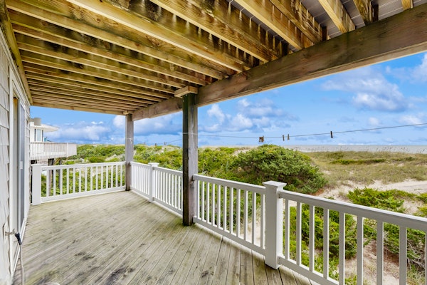 Aah View 242: Dog-friendly oceanfront home with amazing views
