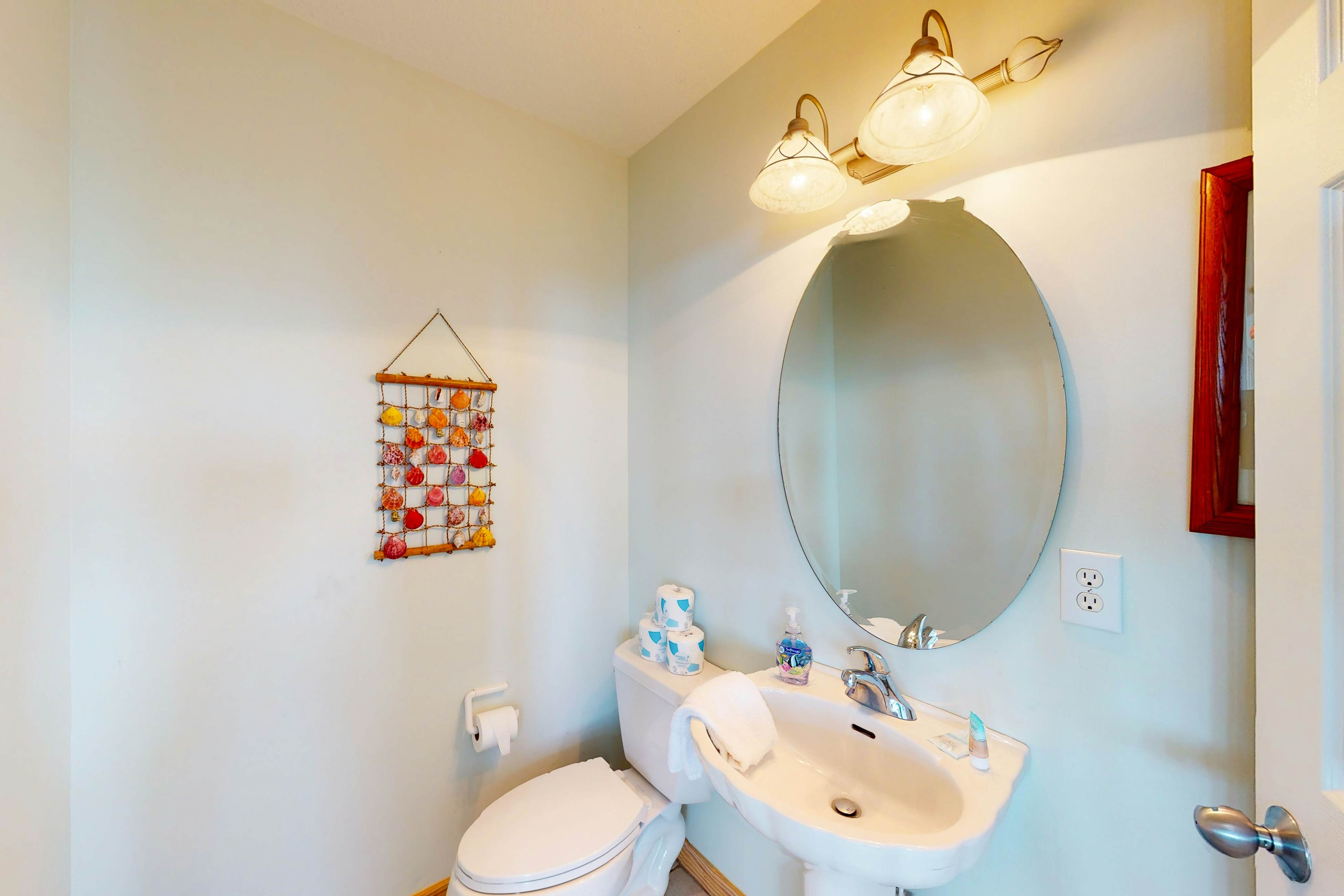 AVKS914 Pelican's Pad #14-9