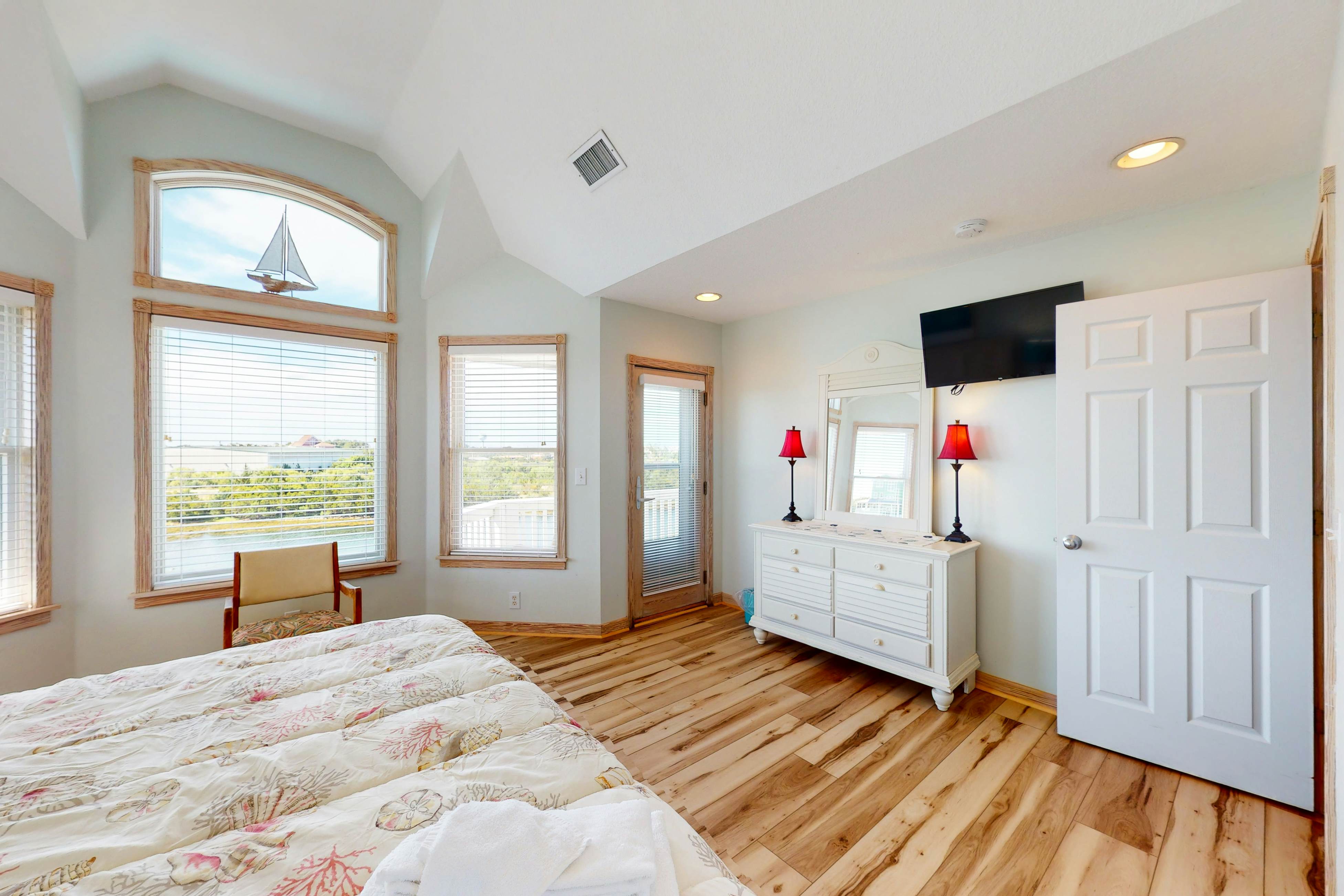 AVKS914 Pelican's Pad #14-9