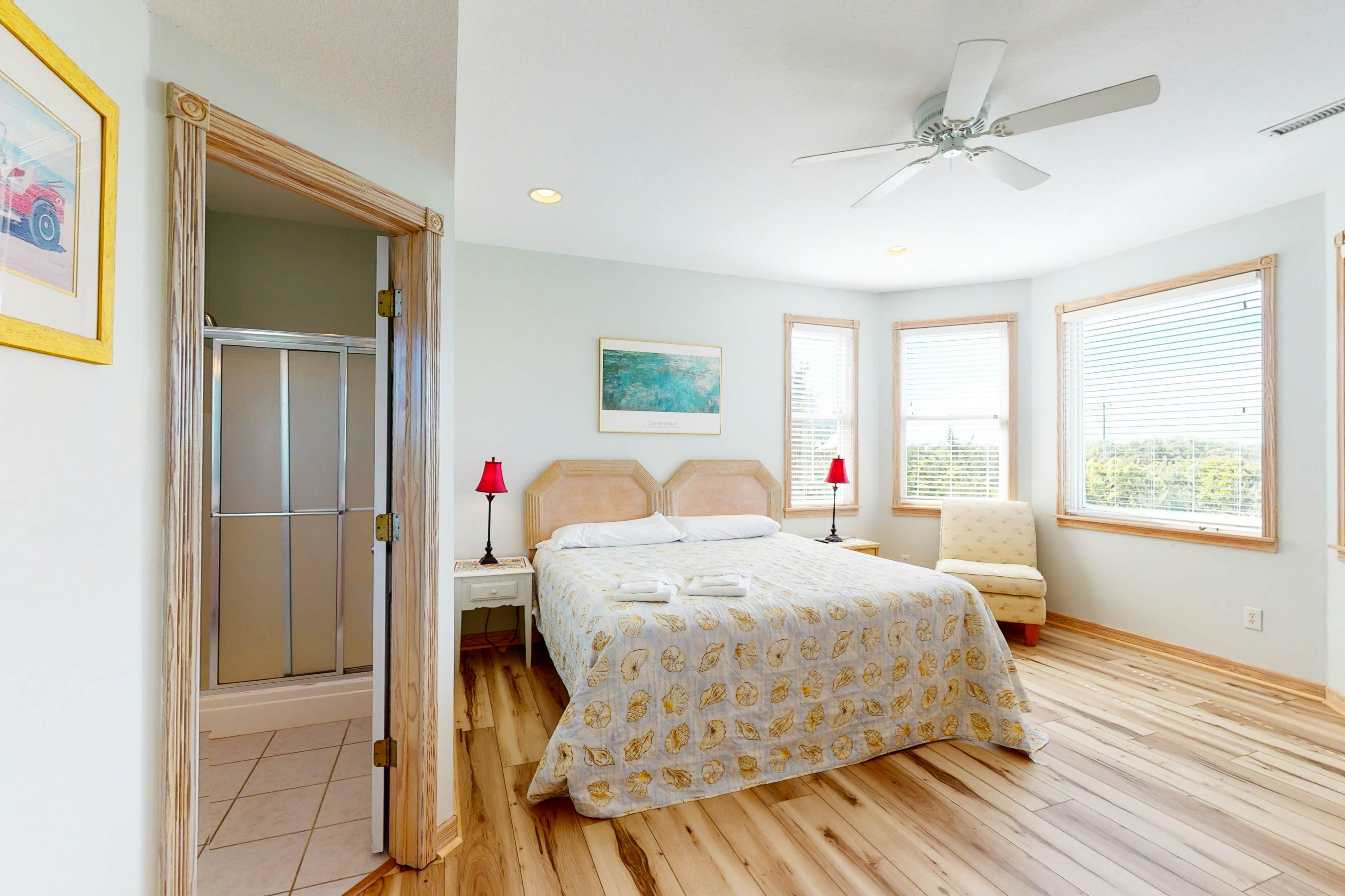 AVKS914 Pelican's Pad #14-9