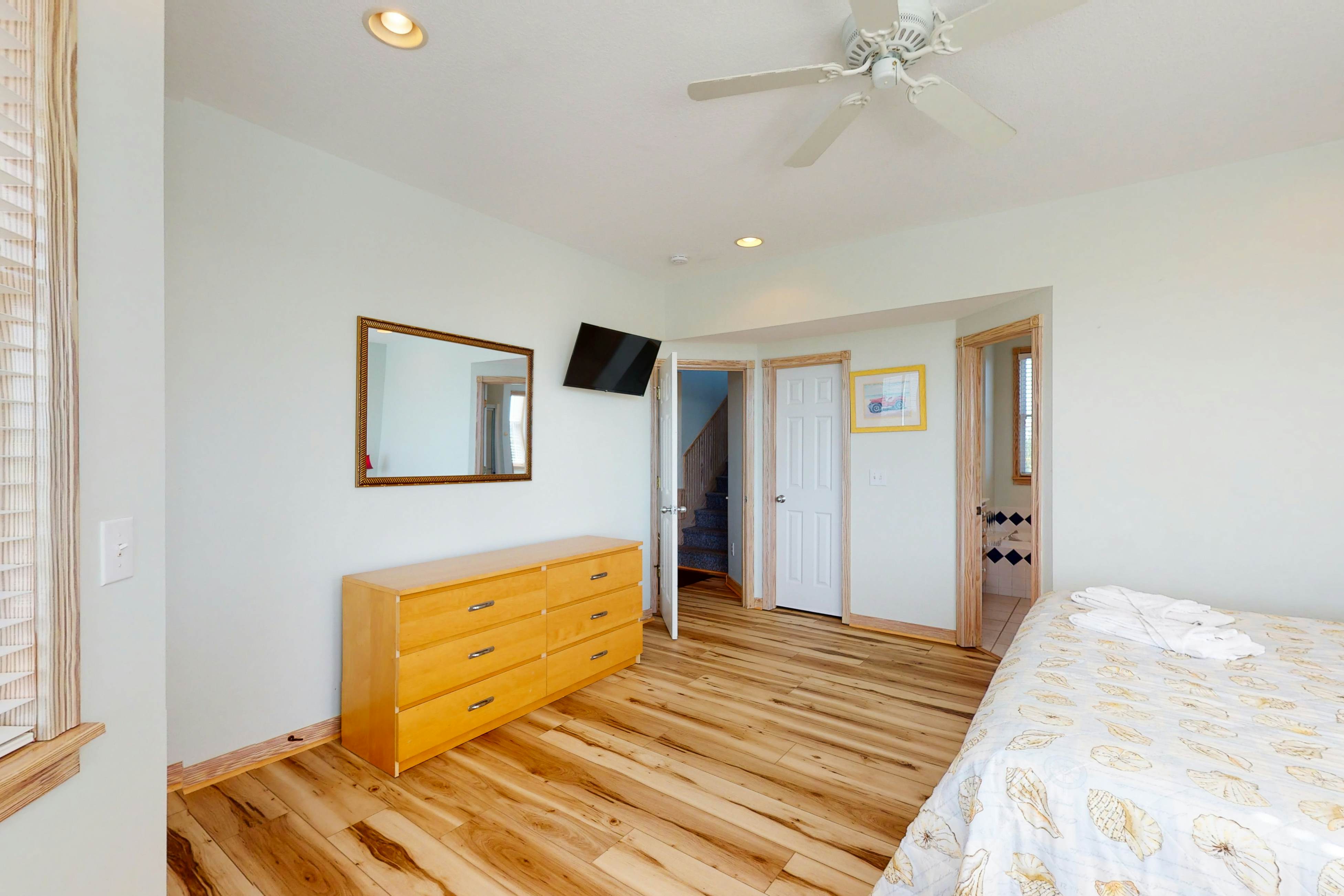 AVKS914 Pelican's Pad #14-9