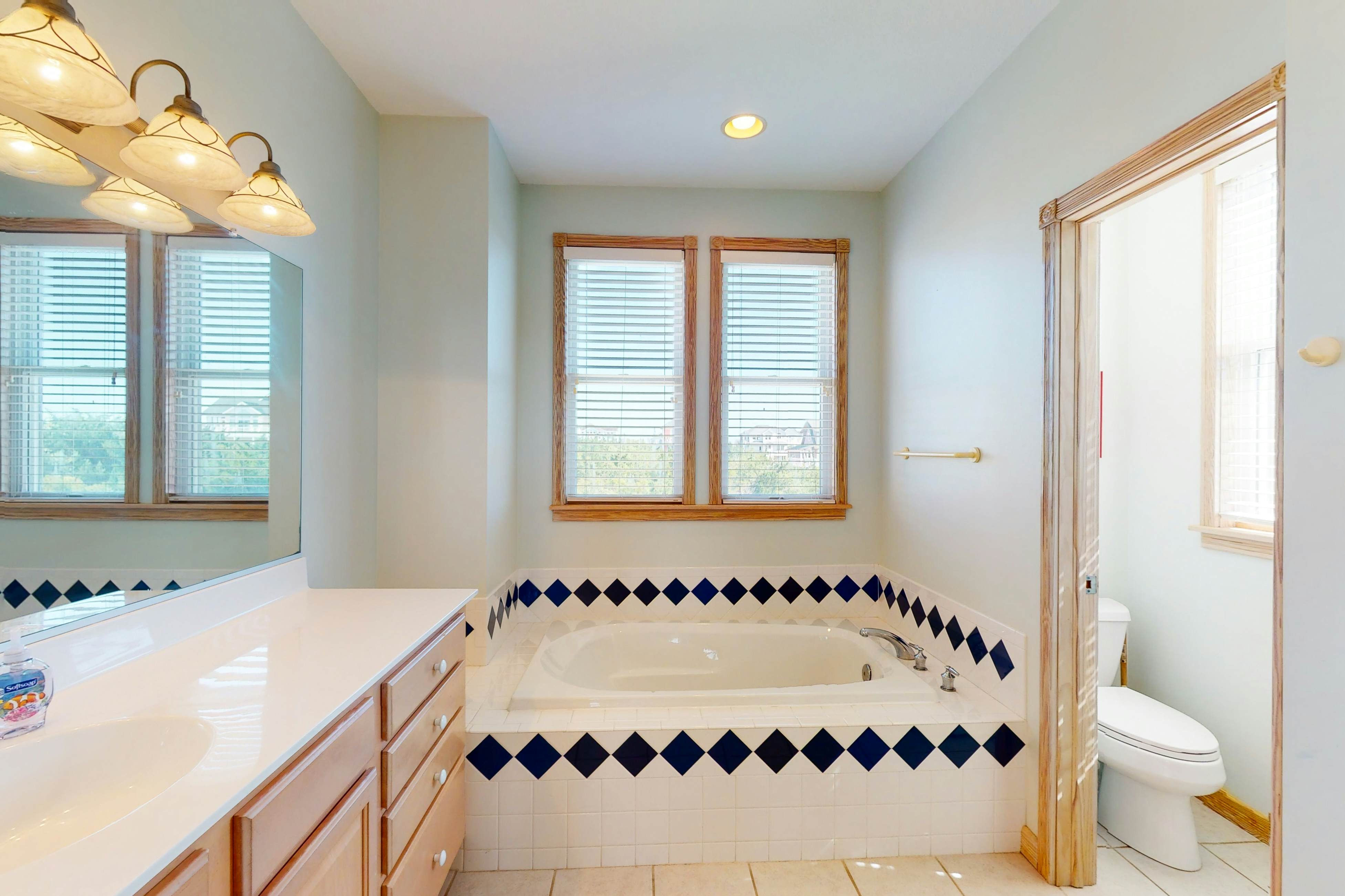 AVKS914 Pelican's Pad #14-9