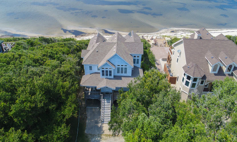 Waterfront house with private pool, hot tub, W/D, &vocean view
