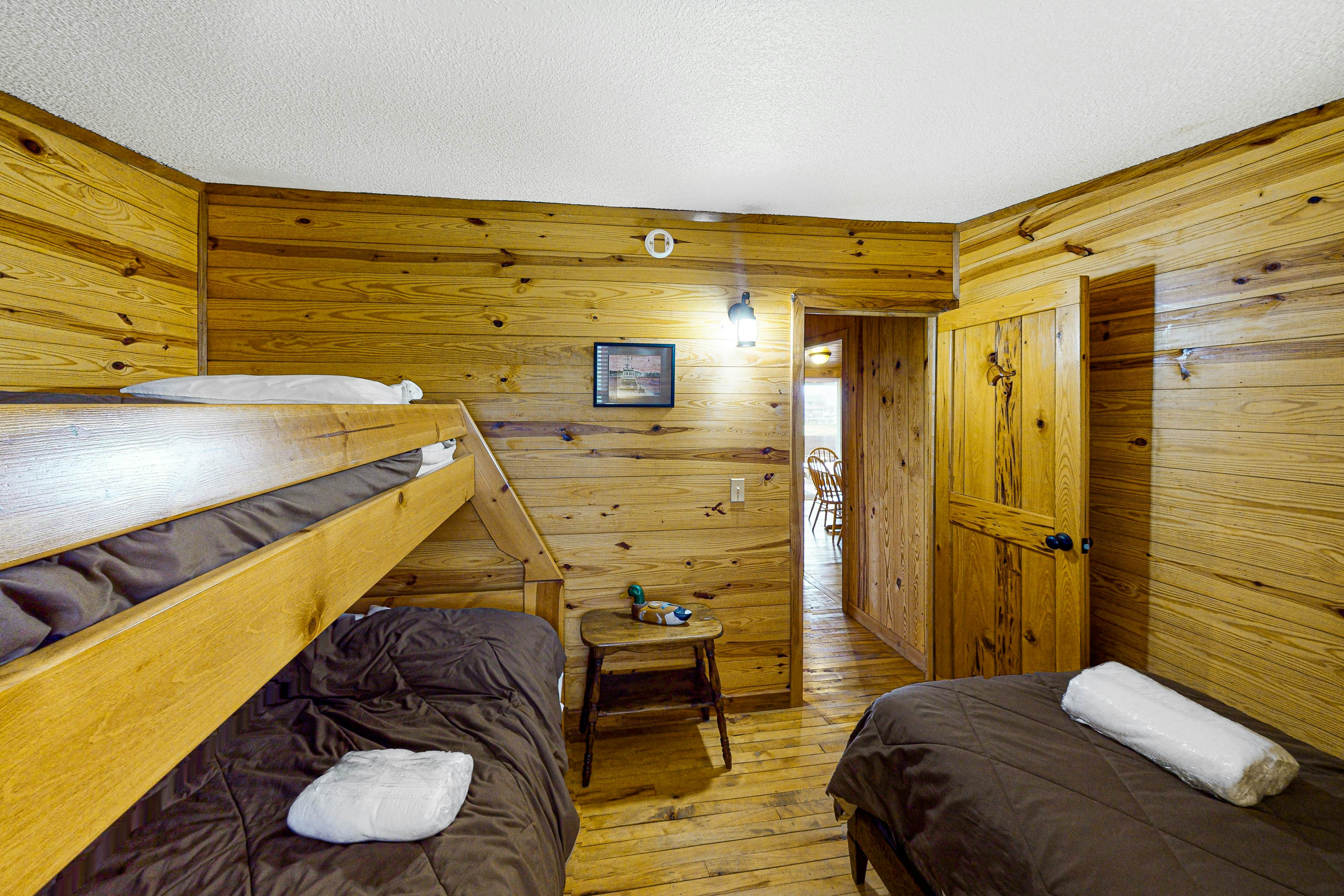 HABM11 Camp Tahuna  #11-H