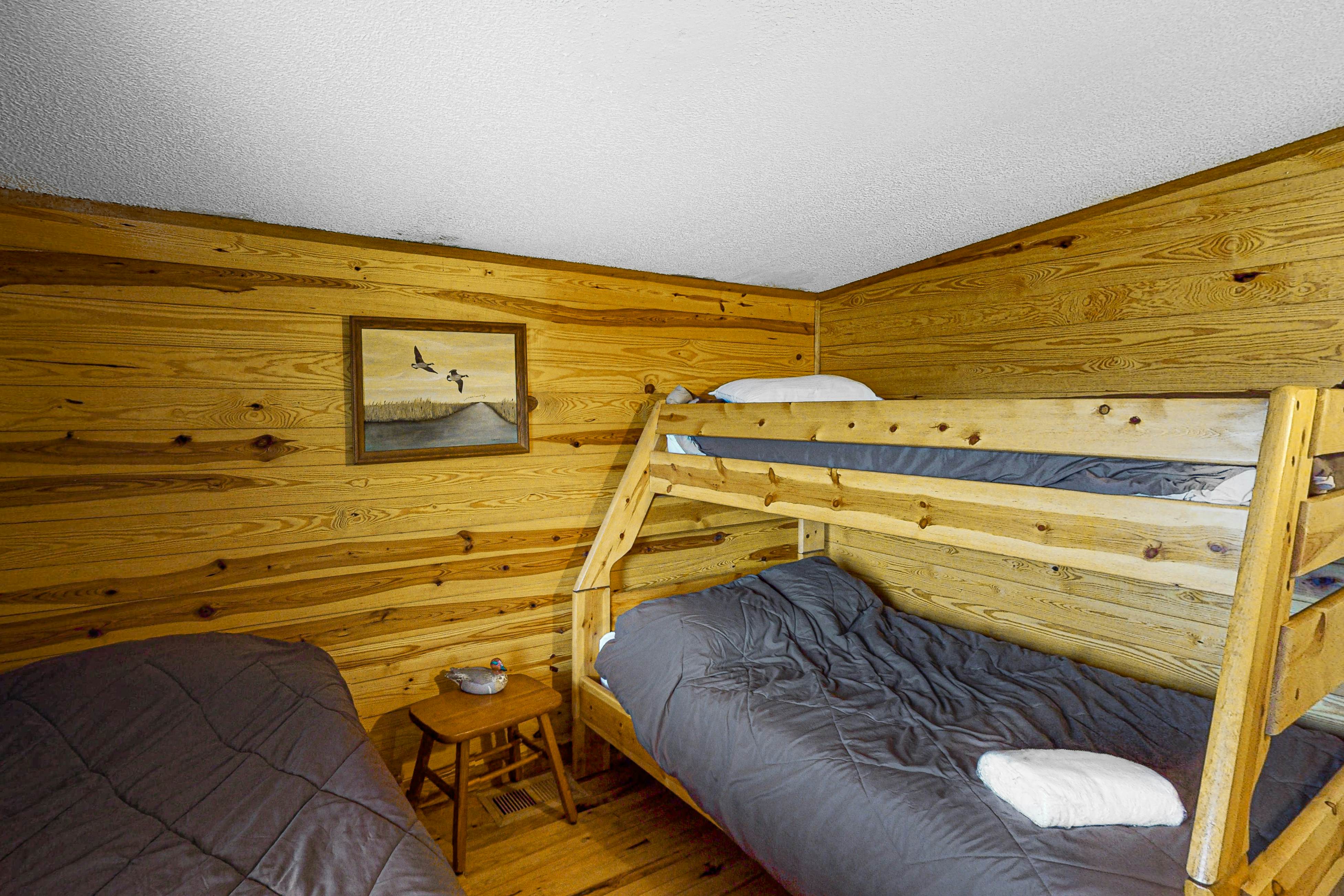 HABM11 Camp Tahuna  #11-H