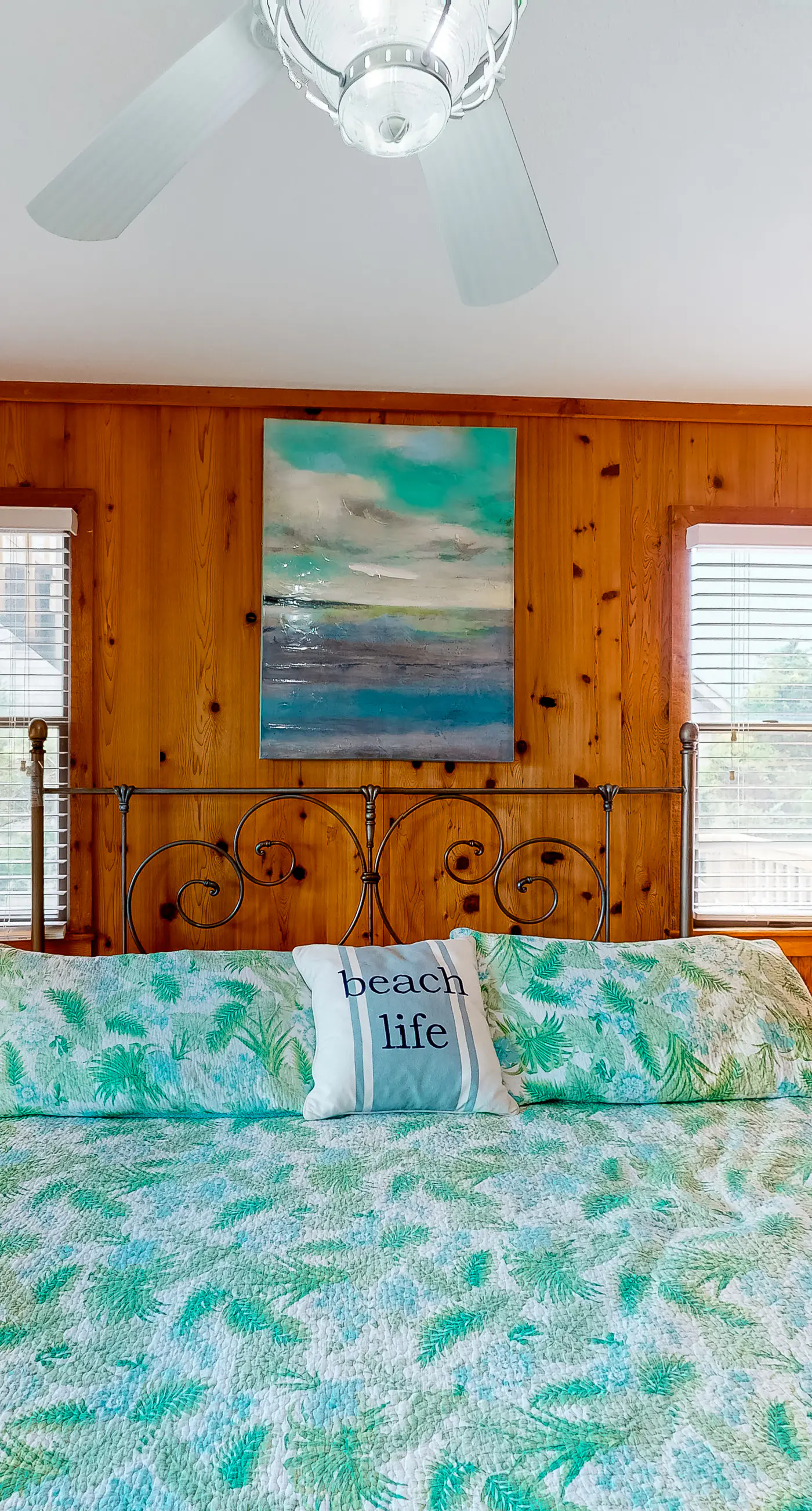 AV123 Grand Banks 123