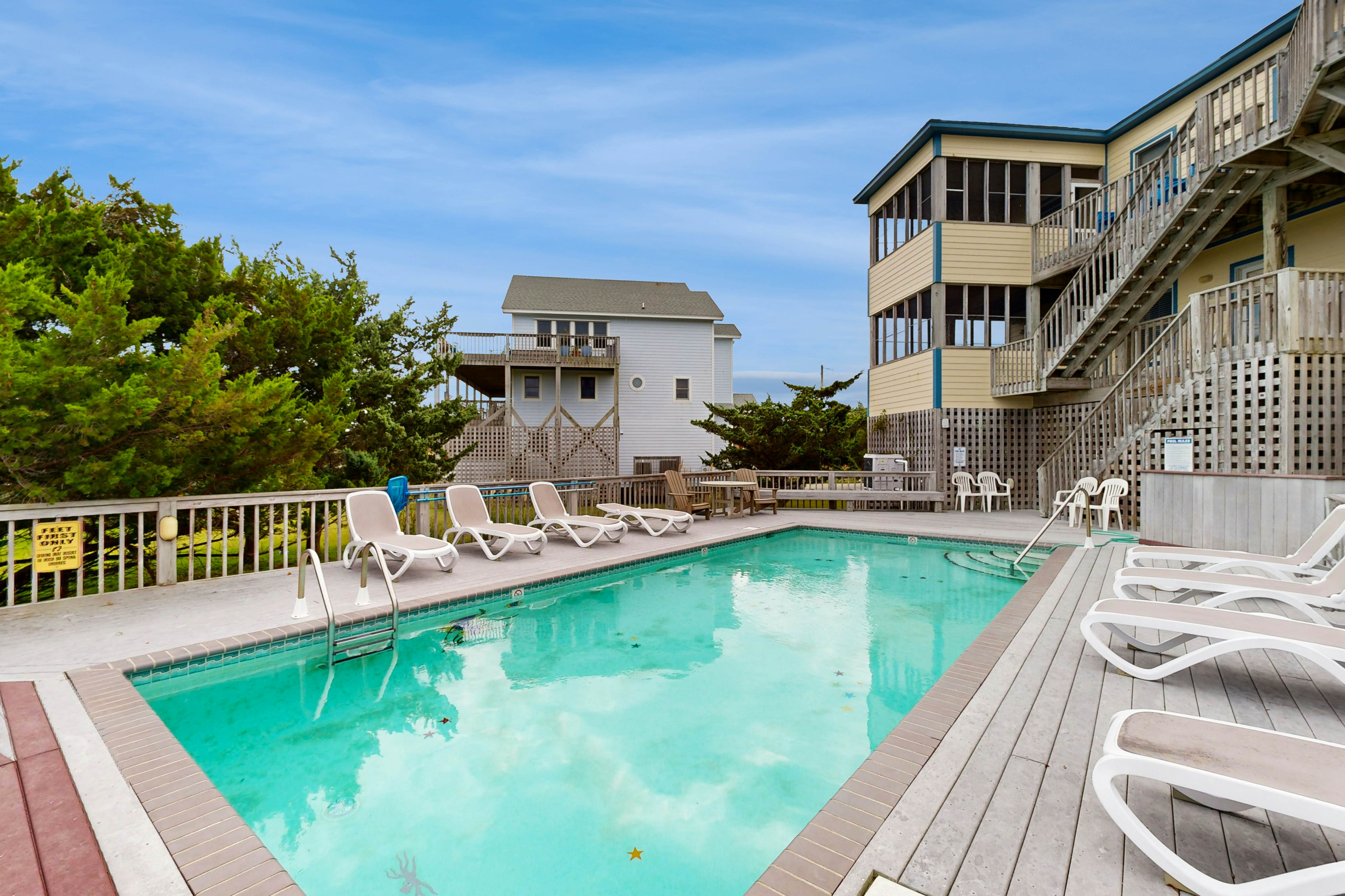 AVKS628 Somethin' Fishy #28-6