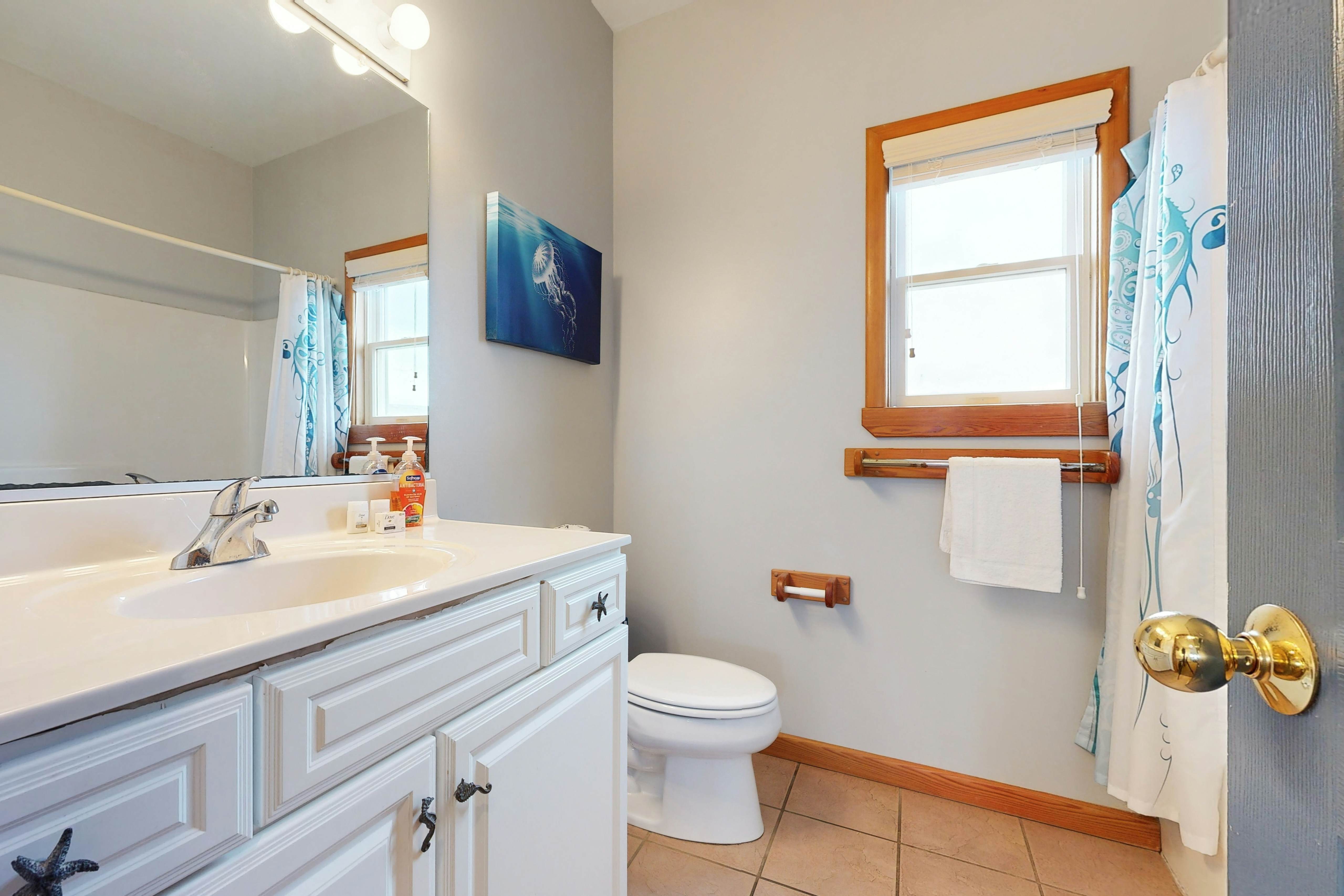 AVKS628 Somethin' Fishy #28-6