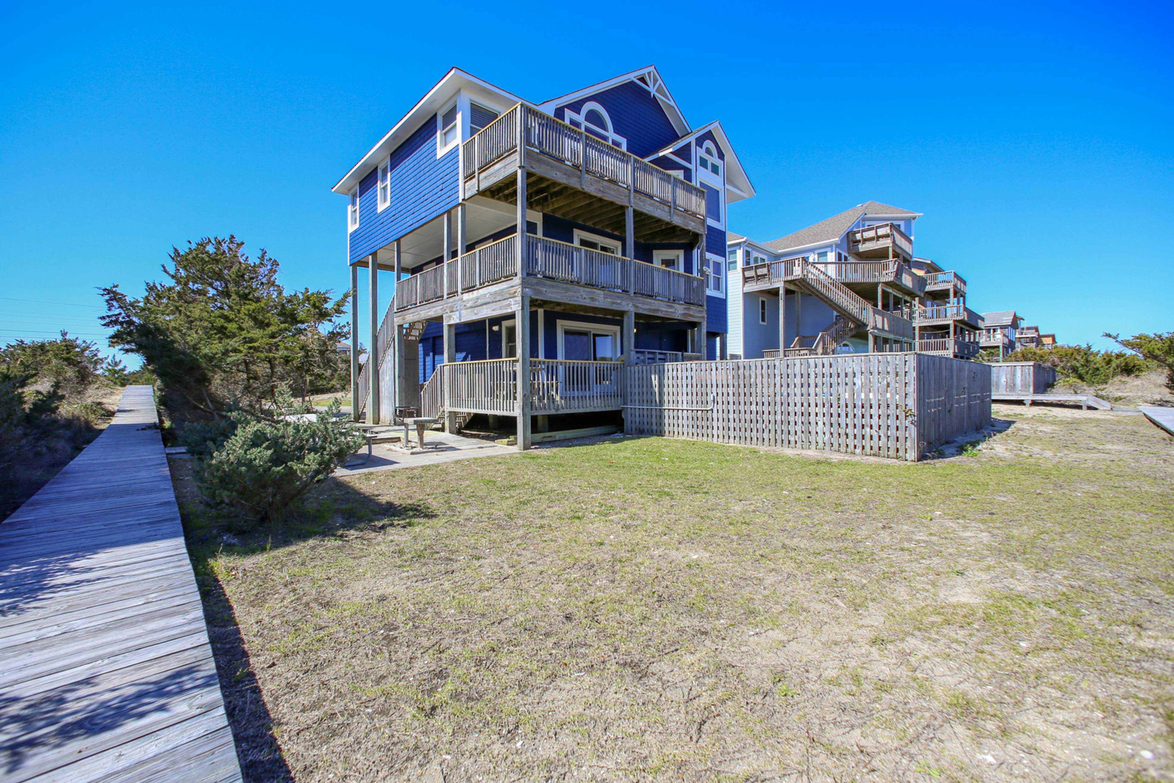 AVLE453 Castle in the Sand 453