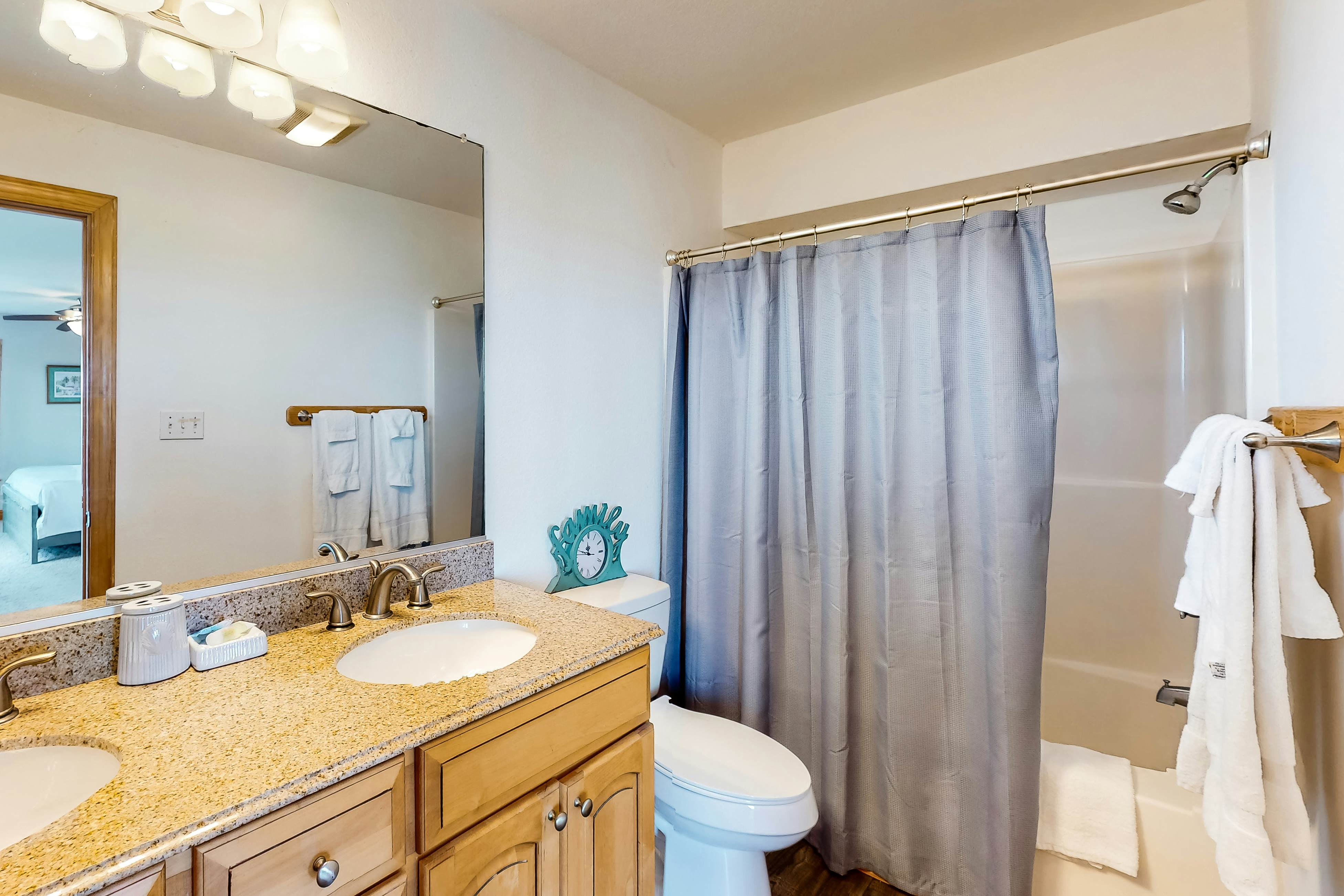 AVEAC8 Mare Vista #8-A