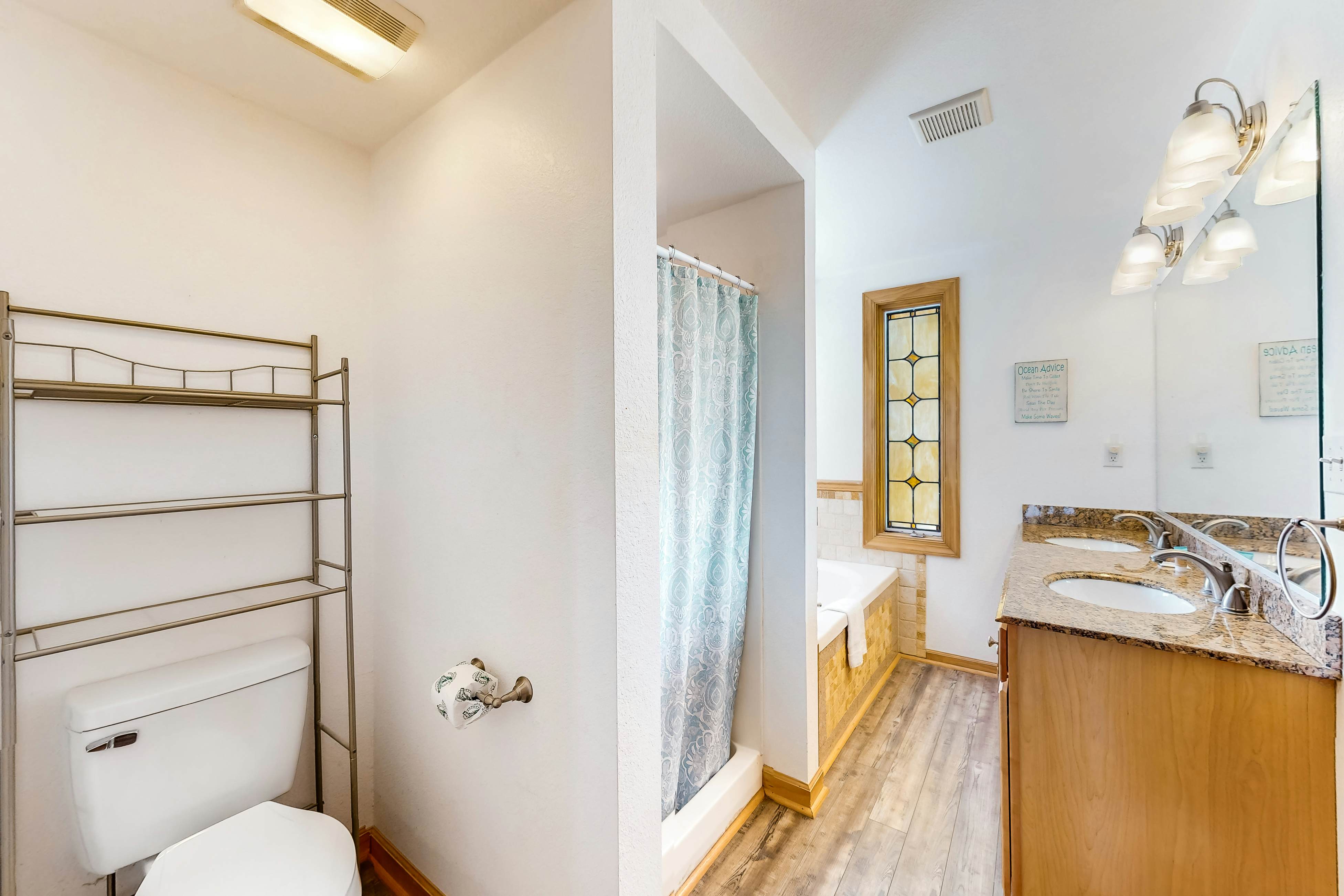 AVEAC8 Mare Vista #8-A