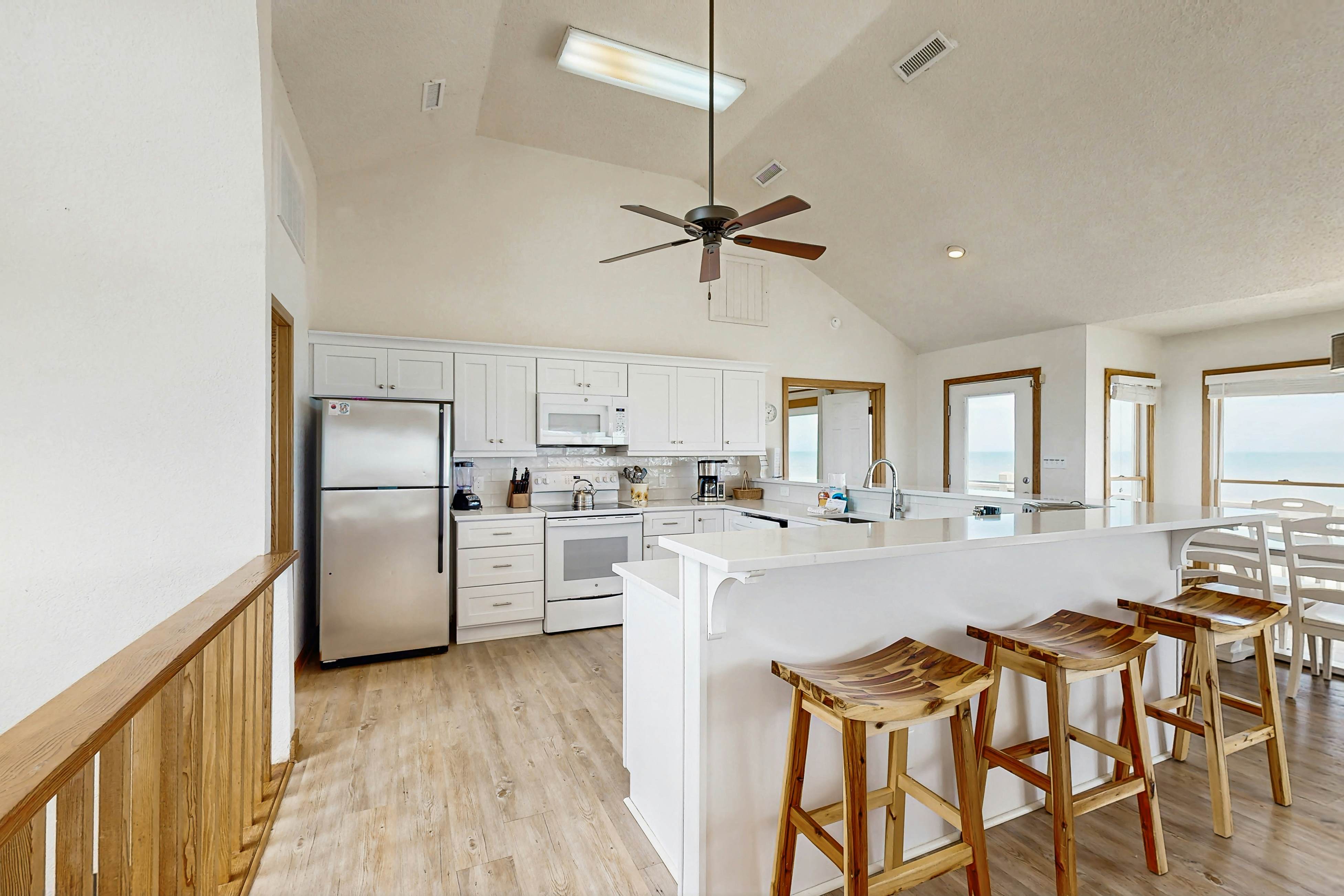 AV222 Prime Time 222