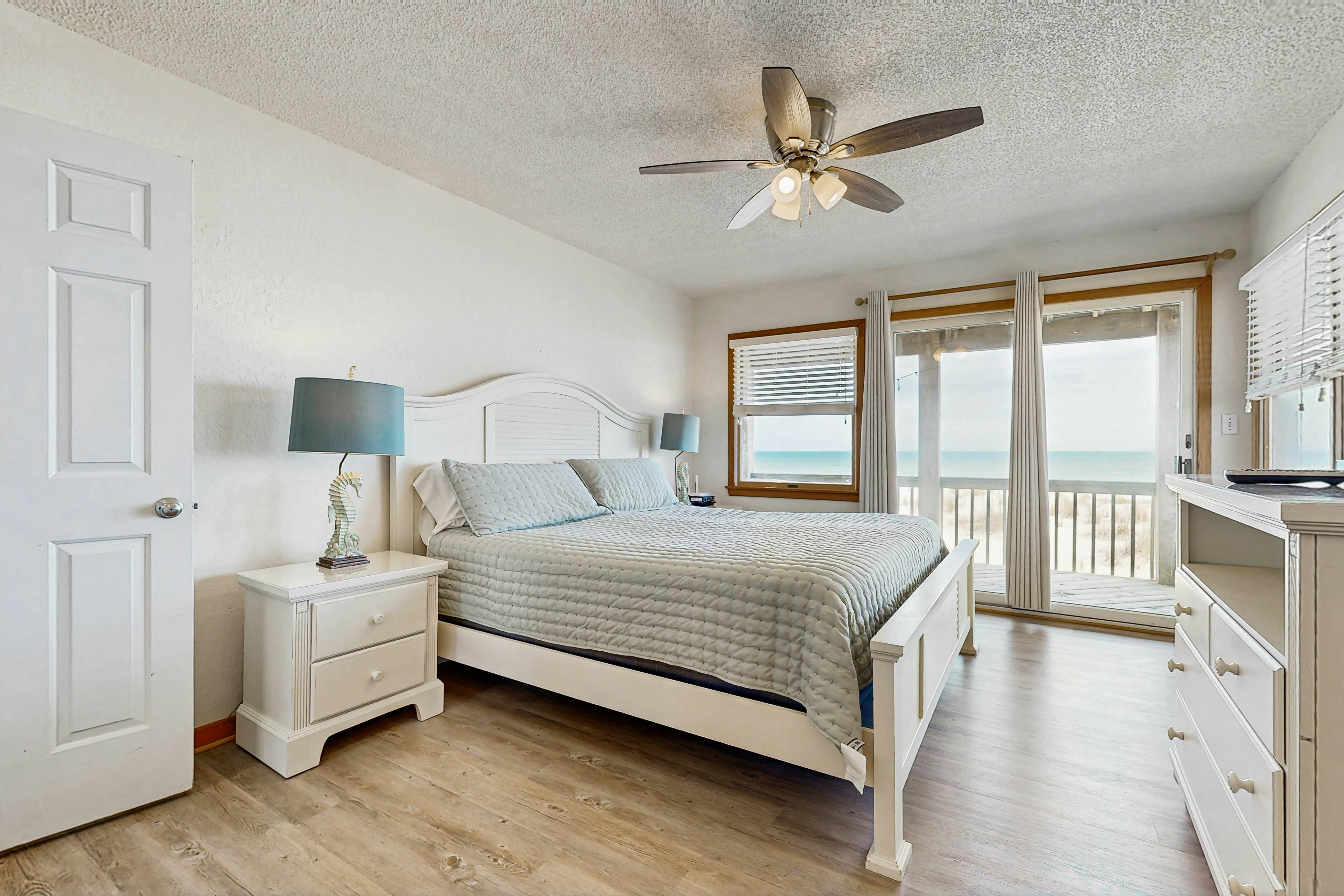 AV222 Prime Time 222