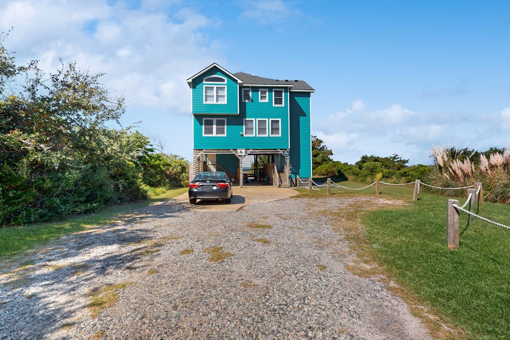 Dog-friendly, sound-front home with 2 sundecks, fireplace, & private hot tub