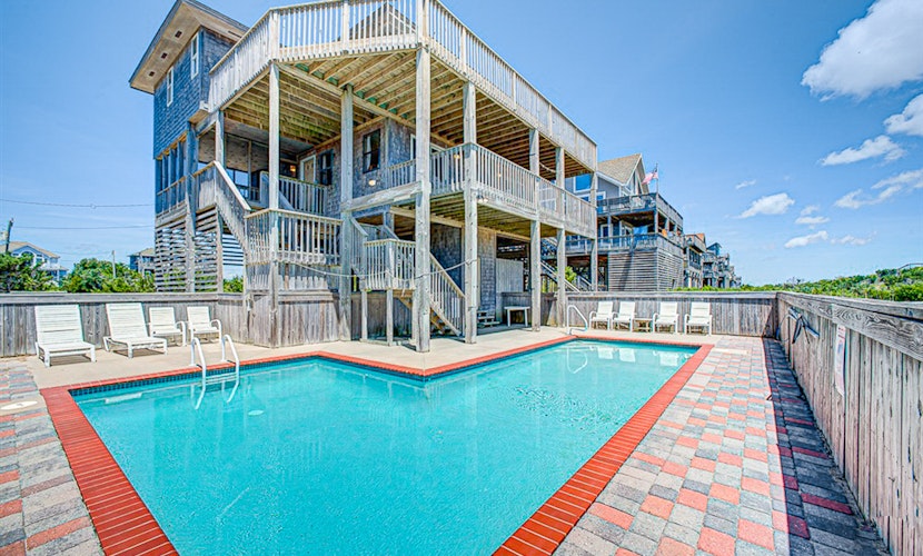 Dune it Right 529: Oceanfront w/private boardwalk, pool, hot tub