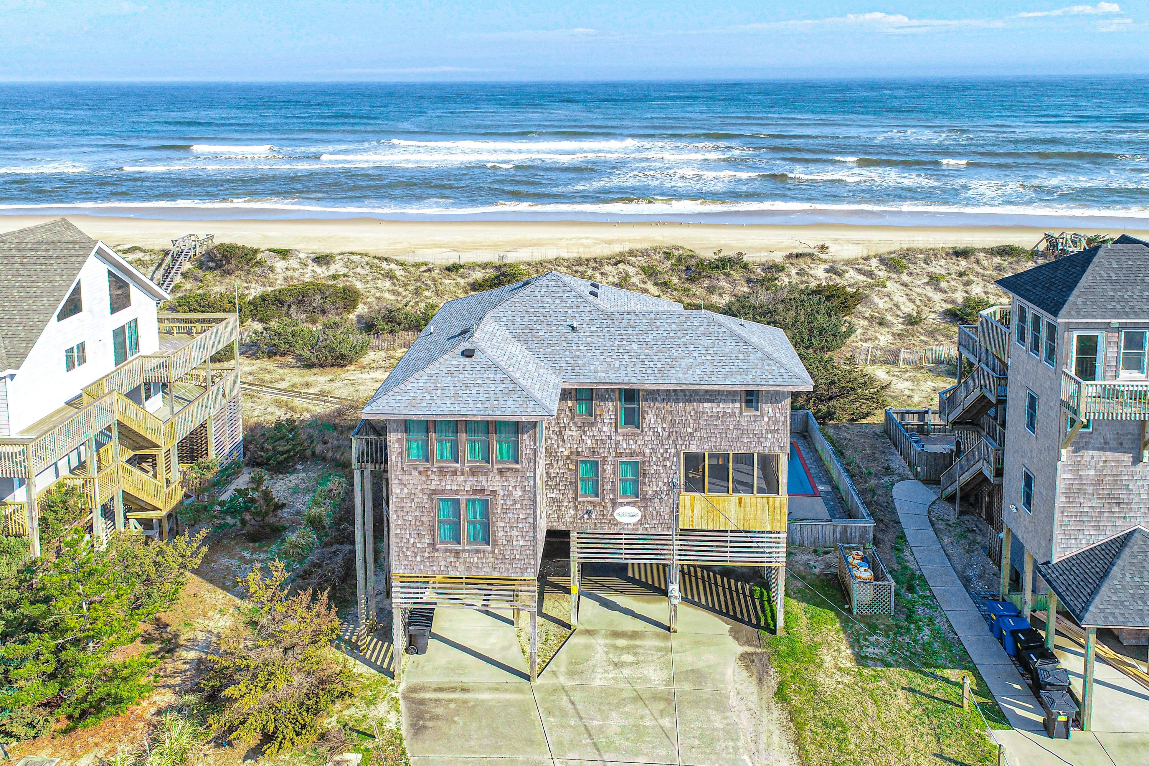 Dune it Right 529: Oceanfront w/private boardwalk, pool, hot tub
