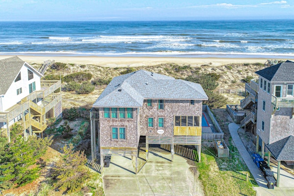 Dune it Right 529: Oceanfront w/private boardwalk, pool, hot tub