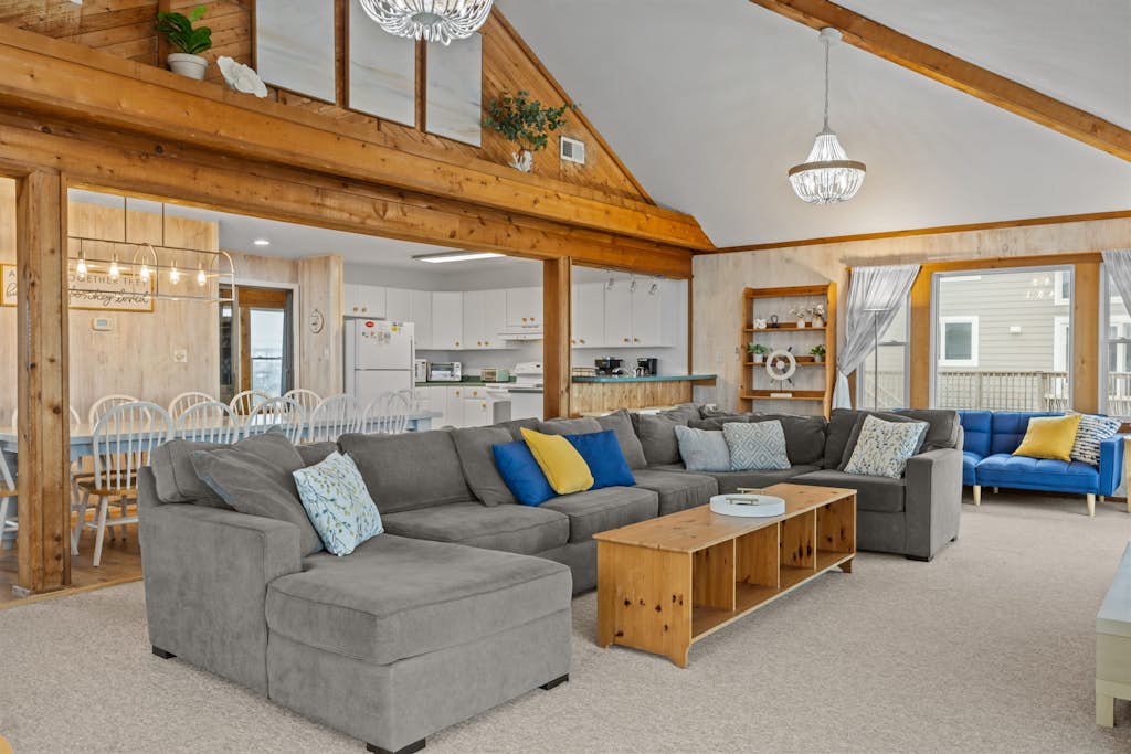 Dune it Right 529: Oceanfront w/private boardwalk, pool, hot tub