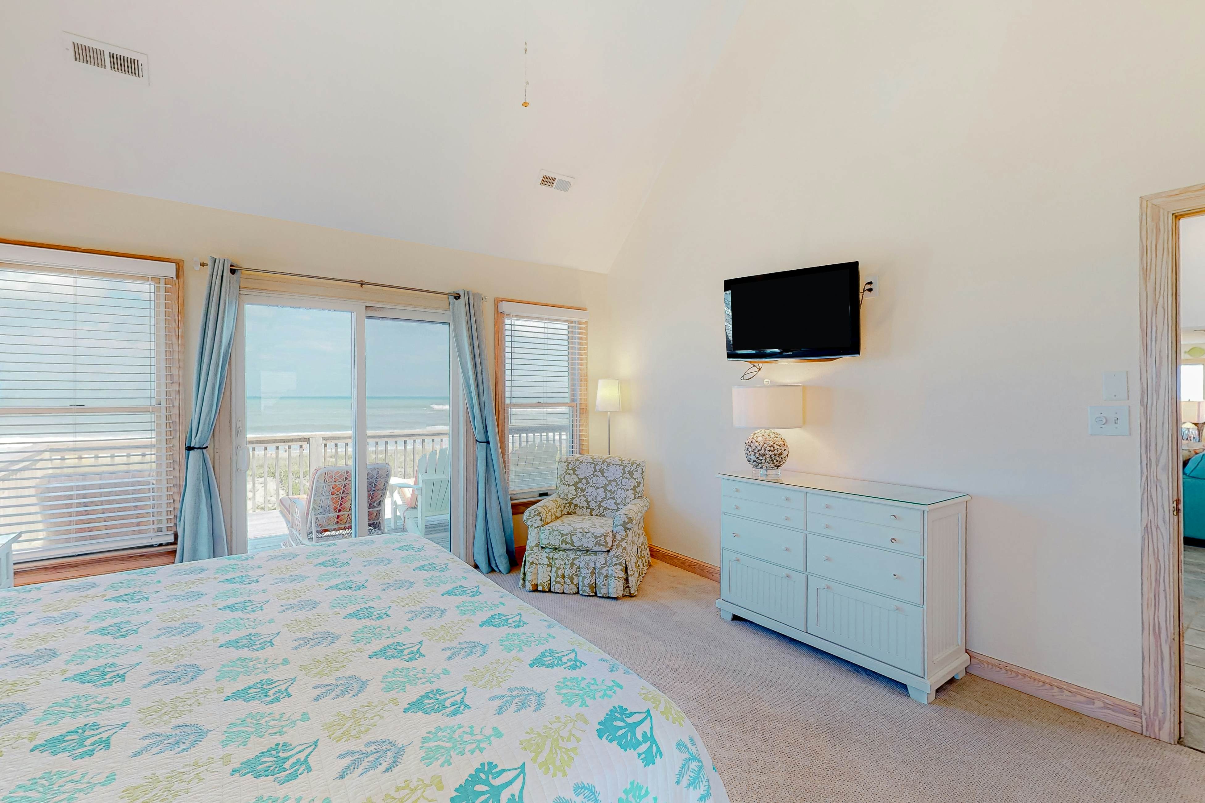 AV126 Doc Holiday 126